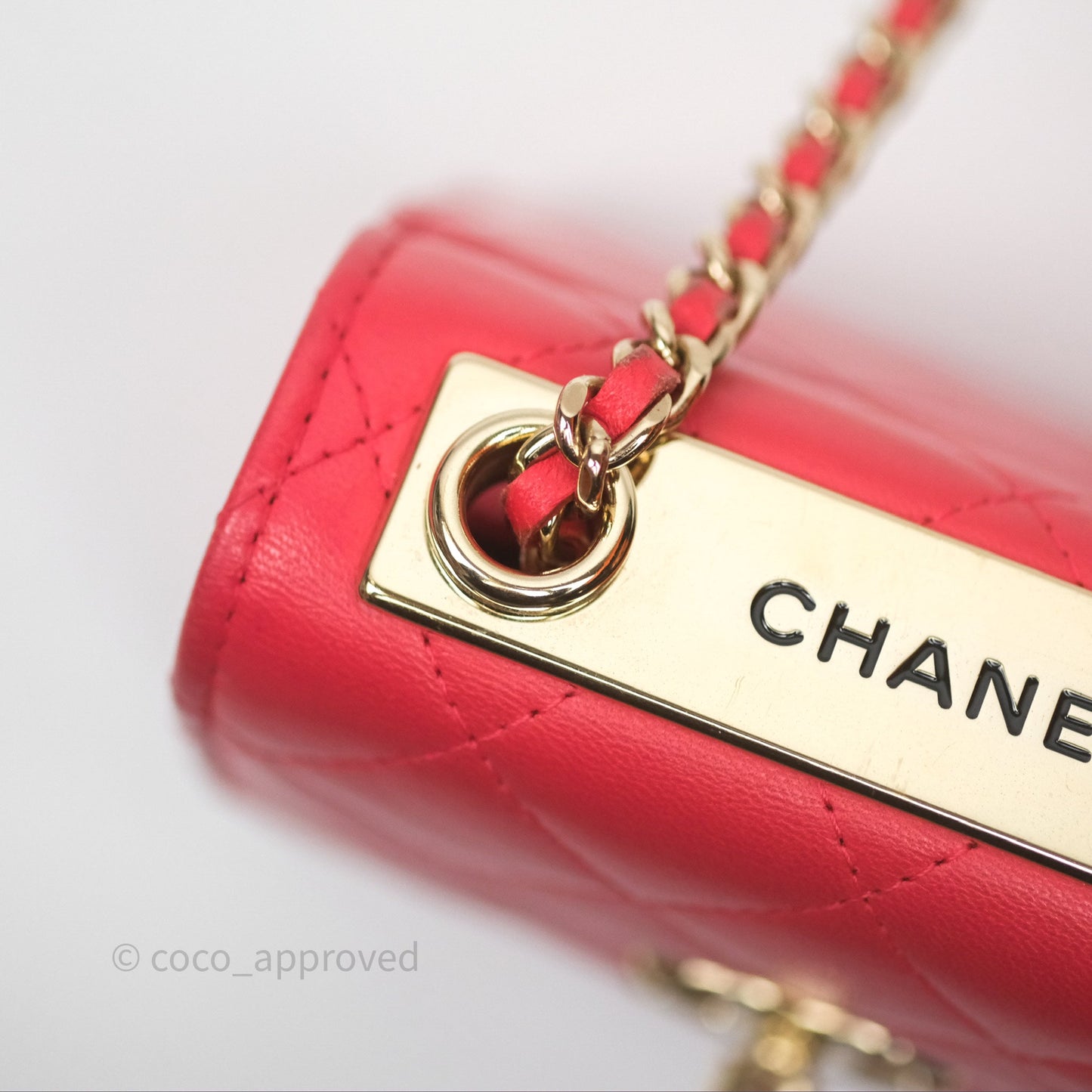 Chanel Mini Quilted Trendy CC Clutch With Chain Red Lambskin Gold Hardware