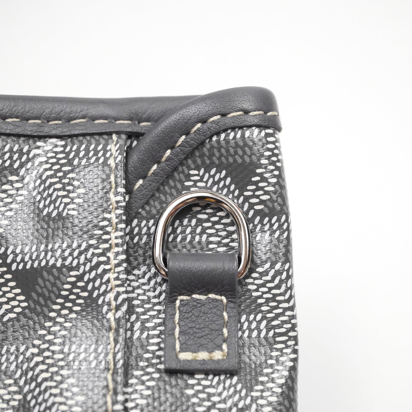 Goyard St Louis Tote PM ⁣⁣⁣⁣⁣⁣⁣⁣⁣⁣⁣⁣⁣⁣⁣⁣⁣⁣⁣⁣Grey