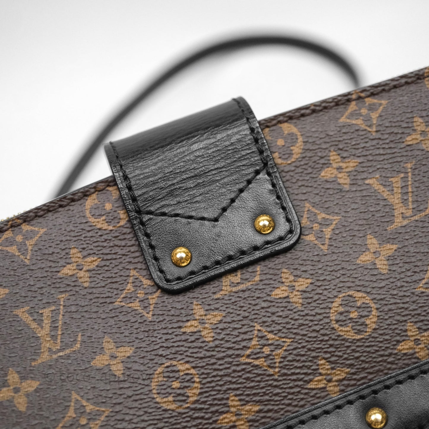 Louis Vuitton Monogram Reverse Trunk Clutch Bag