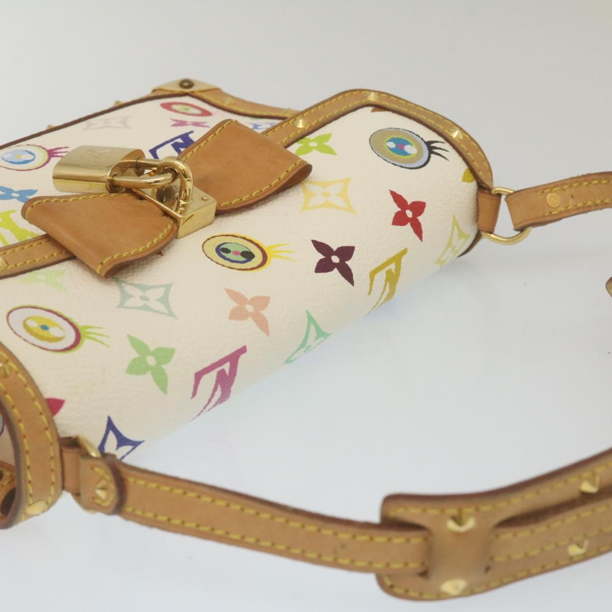 LOUIS VUITTON Monogram Pochette Eye Miss You Hand Bag White M92055 29328A