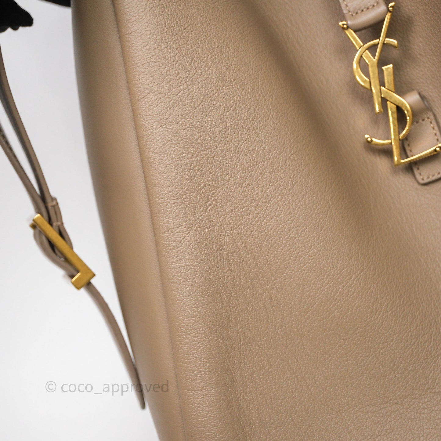 Saint Laurent LE 5 à 7 Supple Large Dusty Grey Grained Leather Gold Hardware