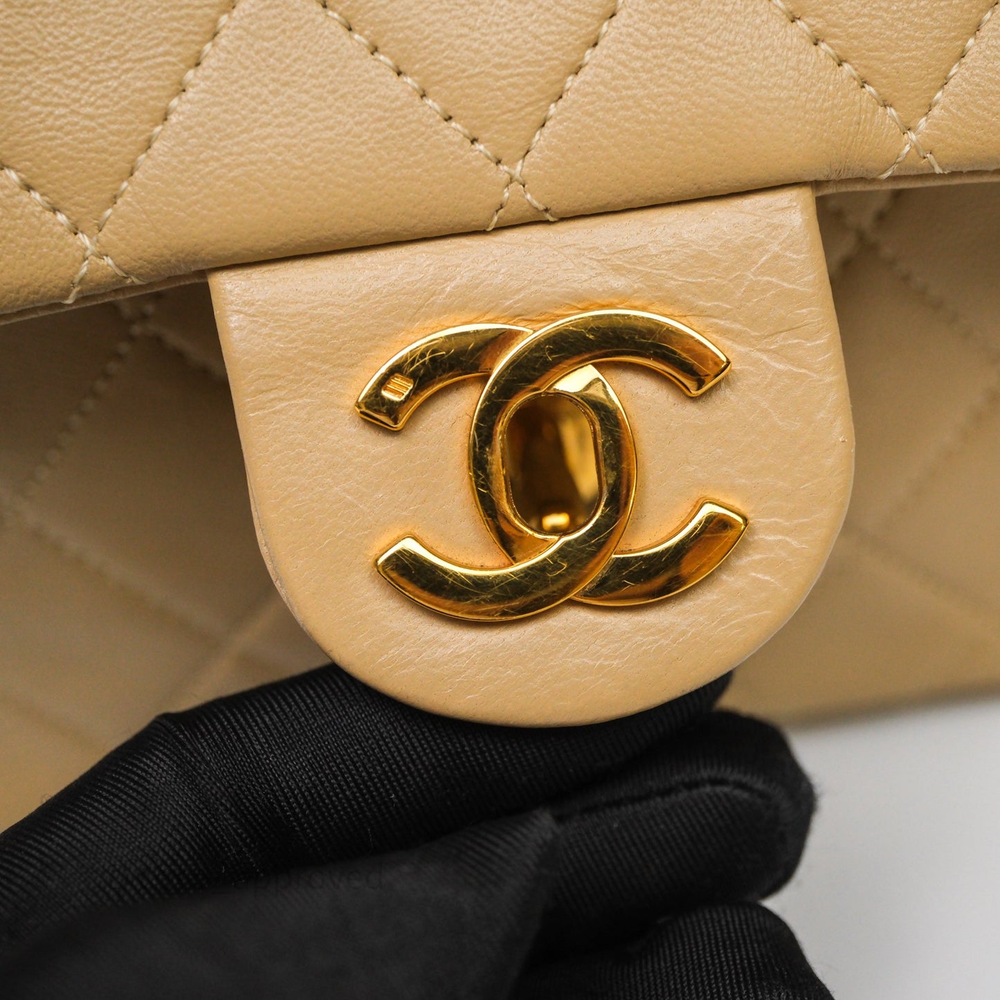 Chanel Vintage Mini Flap Bag Beige Lambskin Gold Hardware