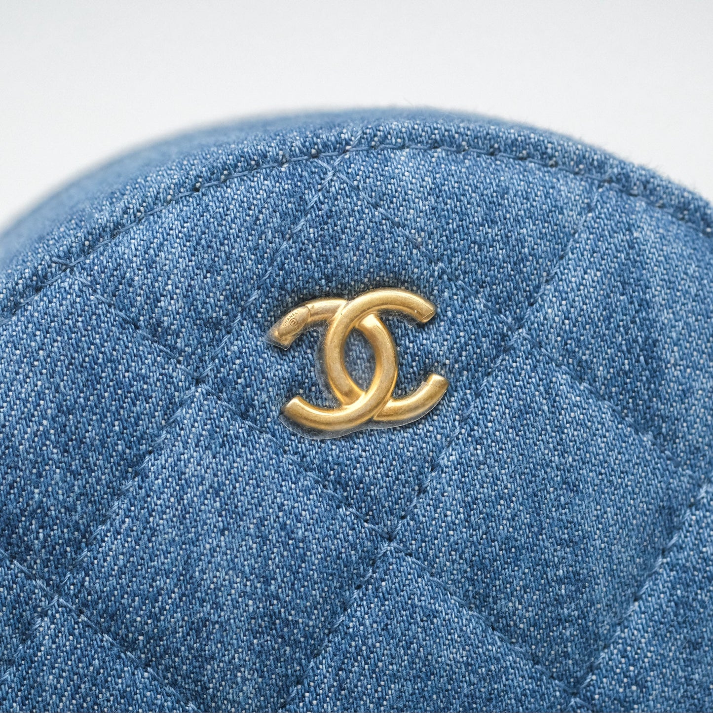 Chanel Quilted Pearl Crush Round Clutch With Chain Denim Aged Gold Hardware
