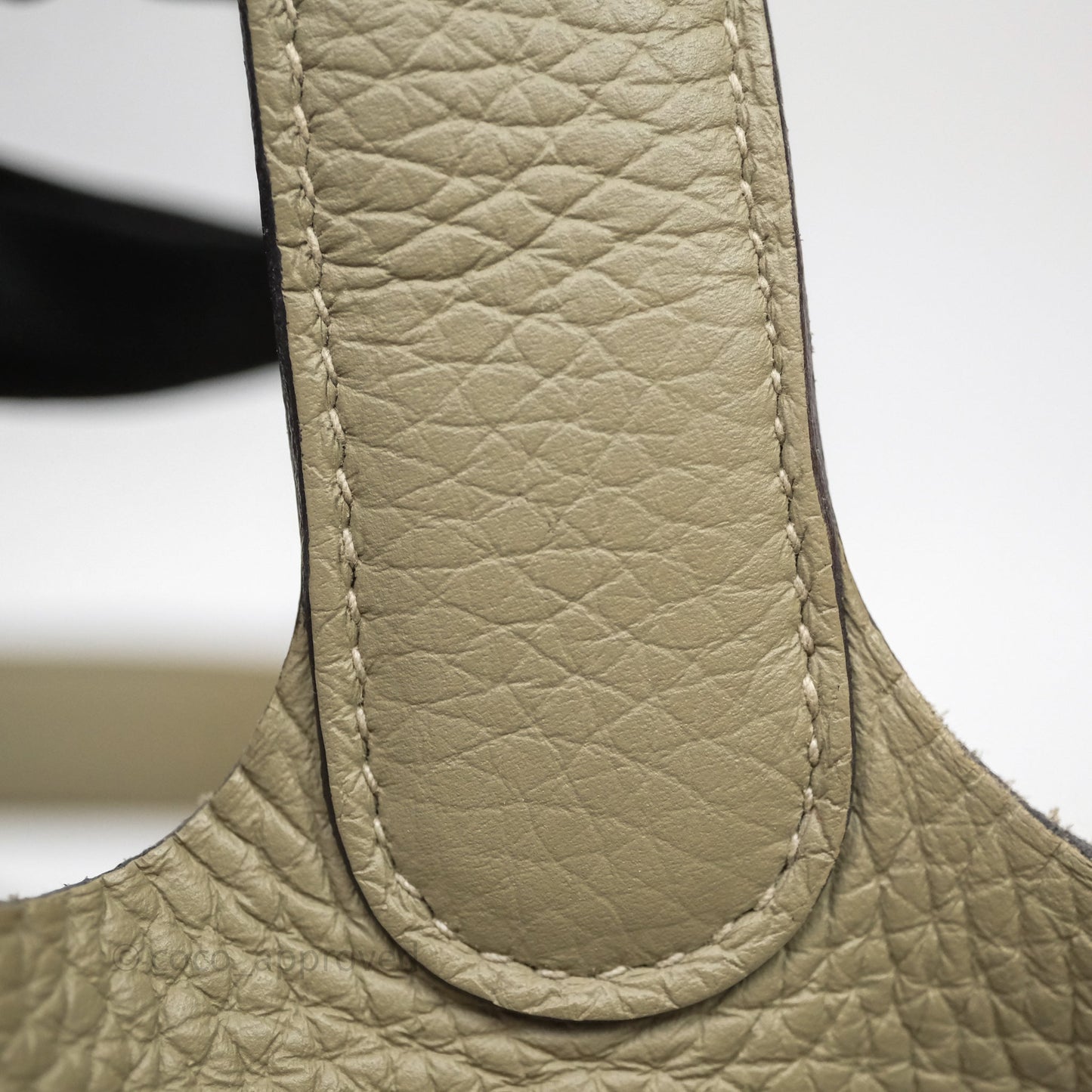 Hermès Picotin 22 Lock Sauge Gold Hardware