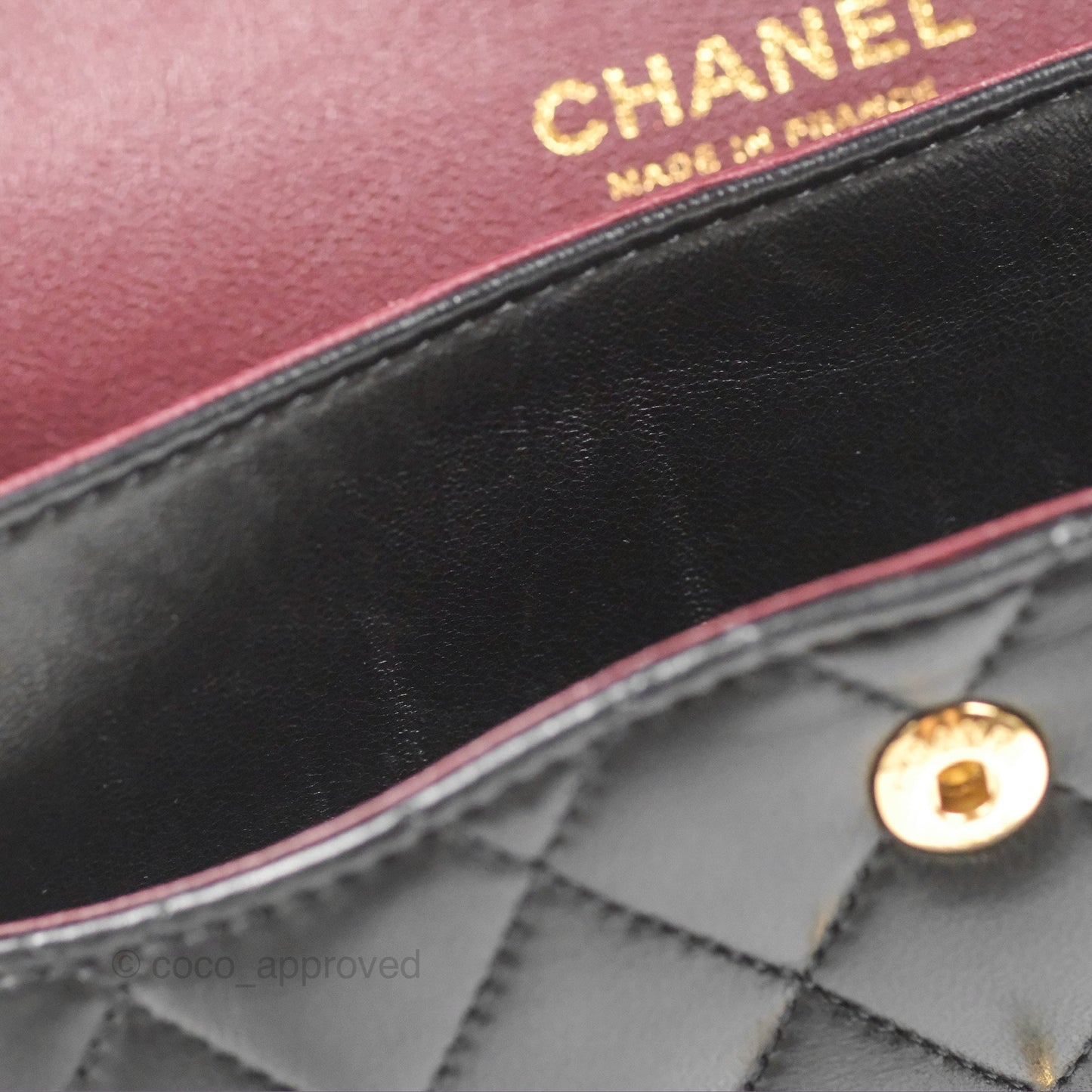 Chanel Classic M/L Medium Flap Quilted Black Lambskin Gold Hardware