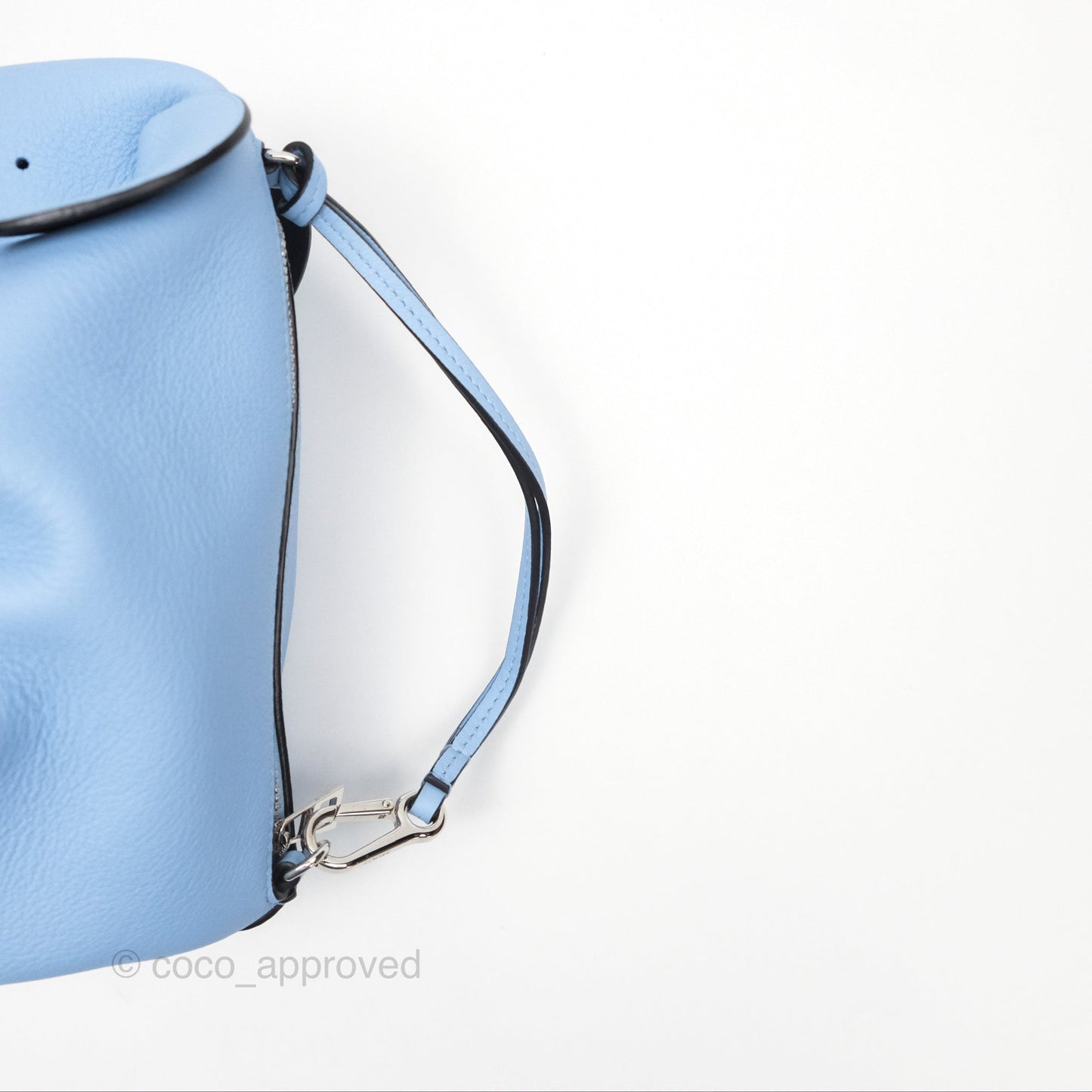 Loewe Elephant Bag In Classic Calfskin Blue