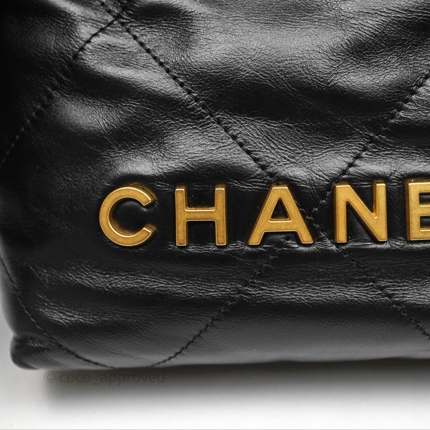 Chanel 22 Mini Bag Black Crumpled Calfskin Aged Gold Hardware