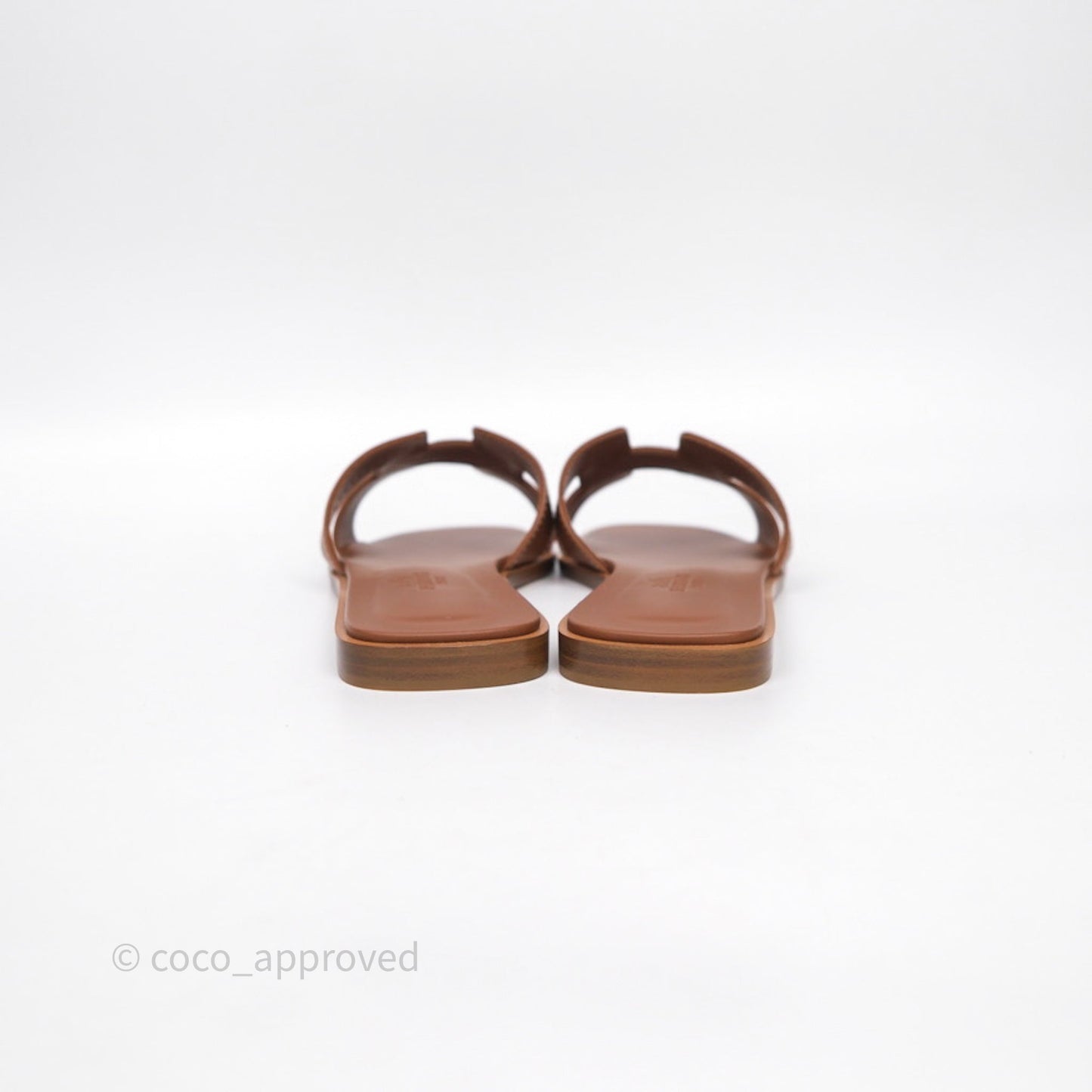 Hermès Oran Sandals Gold Size 36.5