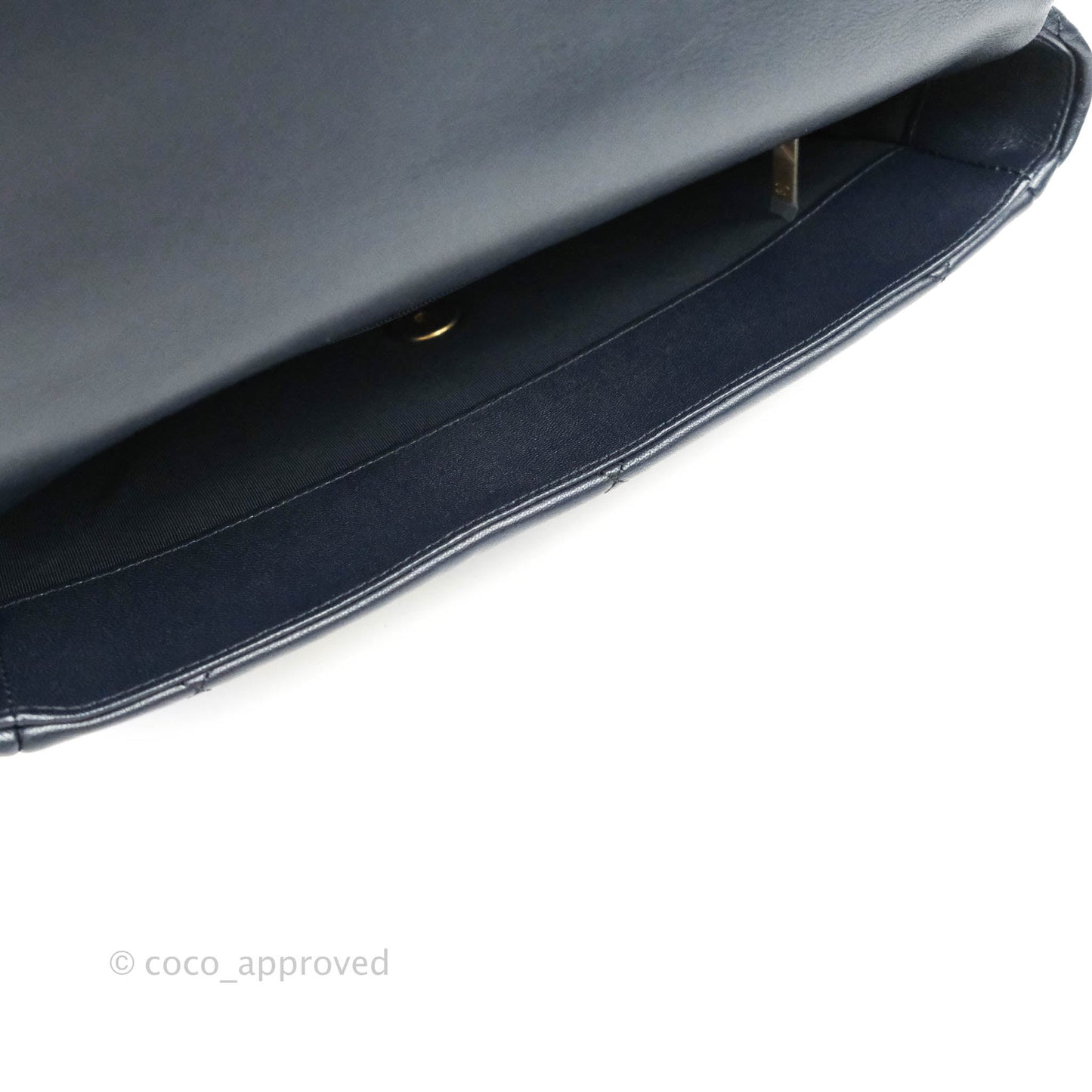 Chanel 19 Medium Navy Mixed Hardware