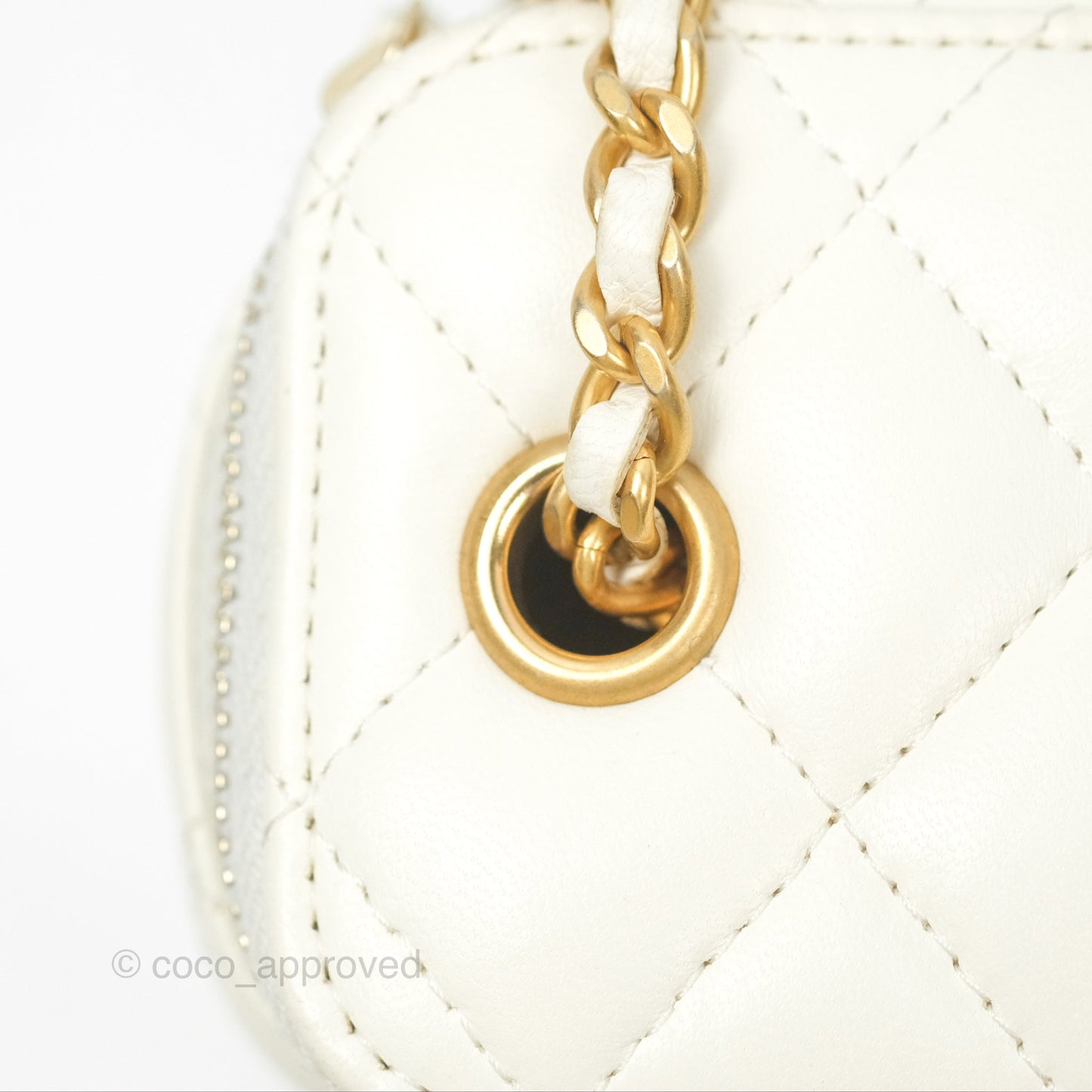 Chanel Mini Pearl Crush Vanity With Chain White Lambskin Gold Hardware