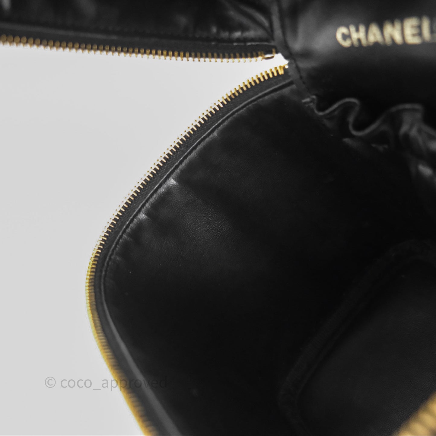 Chanel Vintage Vanity Case Black Caviar Gold Hardware