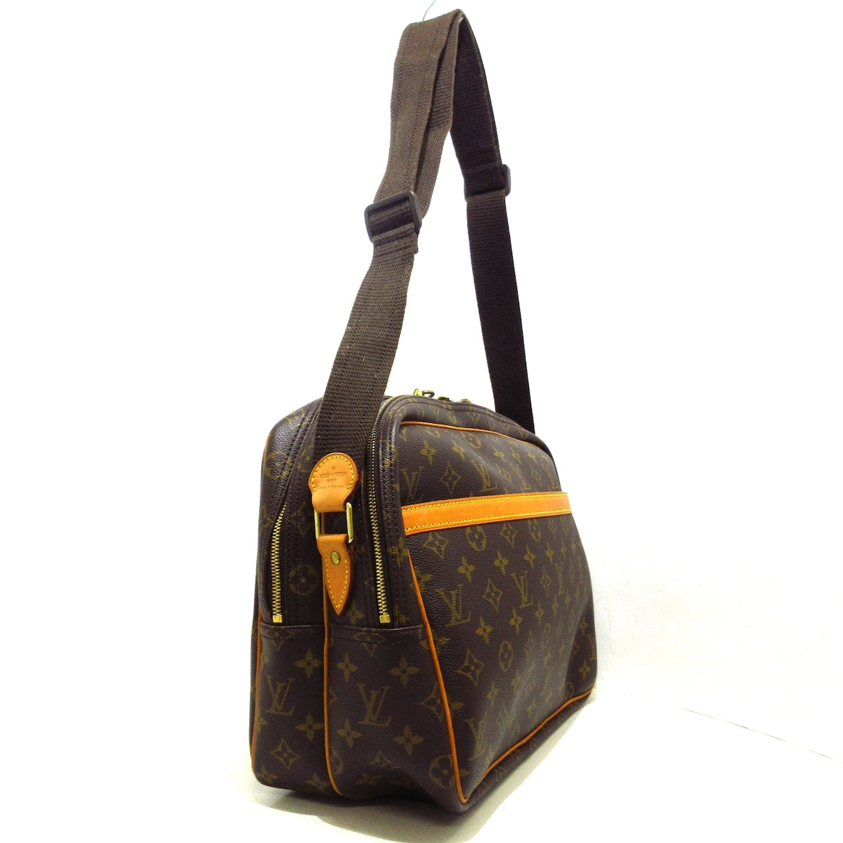 Louis Vuitton Reporter  Canvas Shoulder Bag ()