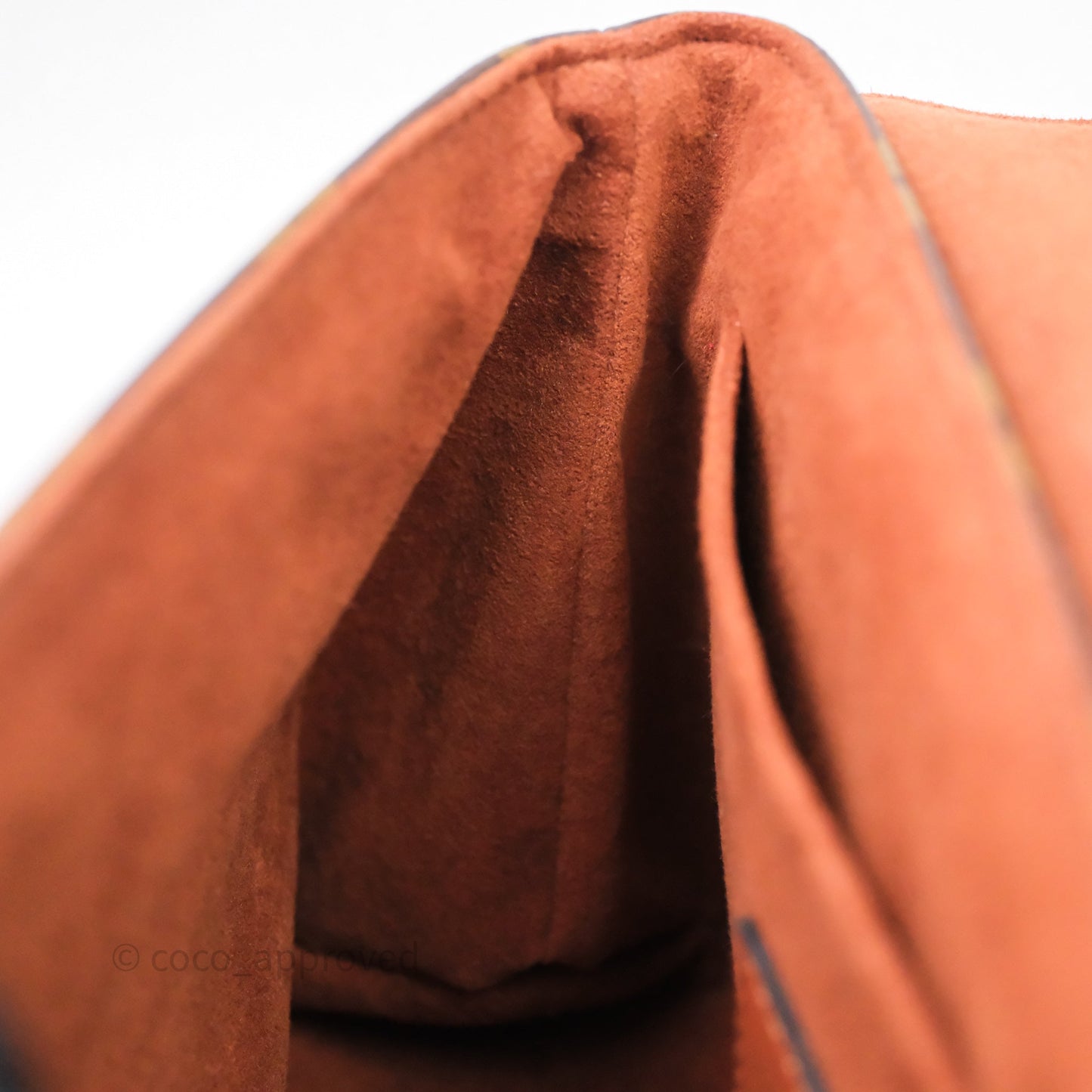 Louis Vuitton Monogram Locky BB Caramel