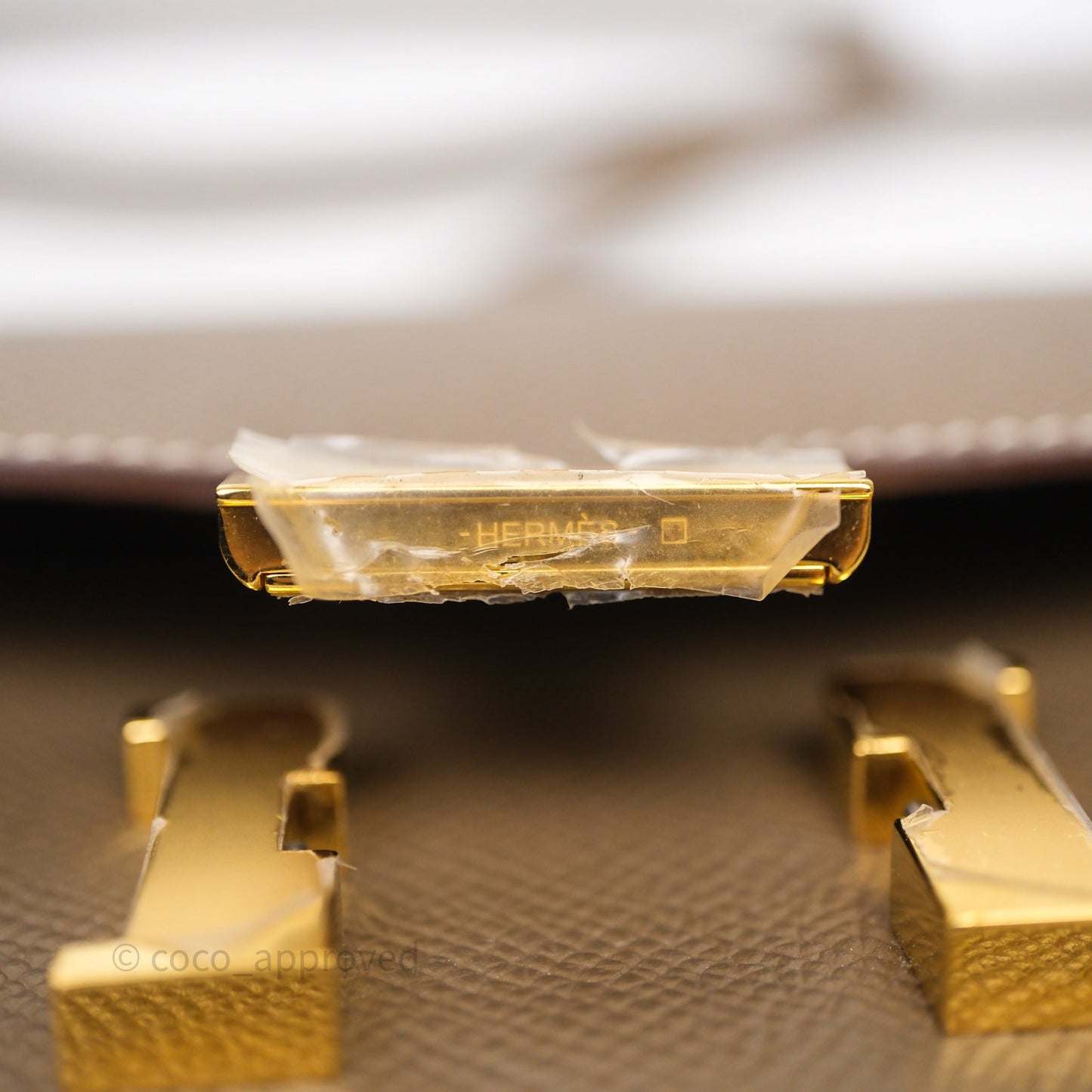 Hermès Constance To Go Wallet Etoupe 18 Epsom Gold Hardware