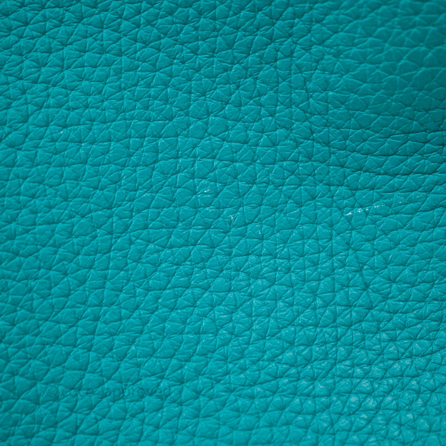 Hermès Kelly 28 Retourne Bleu Paon 7F Clemence Gold Hardware