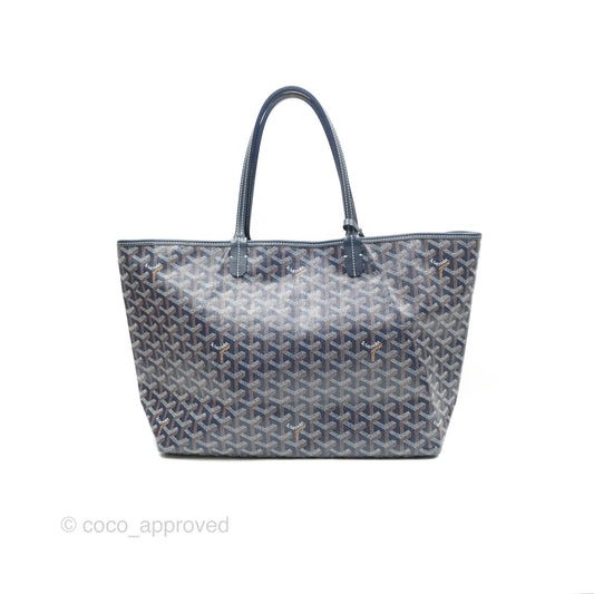 Goyard St Louis Tote PM ⁣⁣⁣⁣⁣⁣⁣⁣⁣⁣⁣⁣⁣⁣⁣⁣⁣⁣⁣⁣Navy