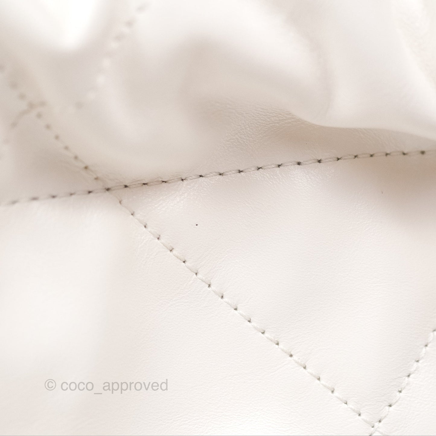 Chanel 22 Small White Shiny Calfskin Aged Gold Hardware