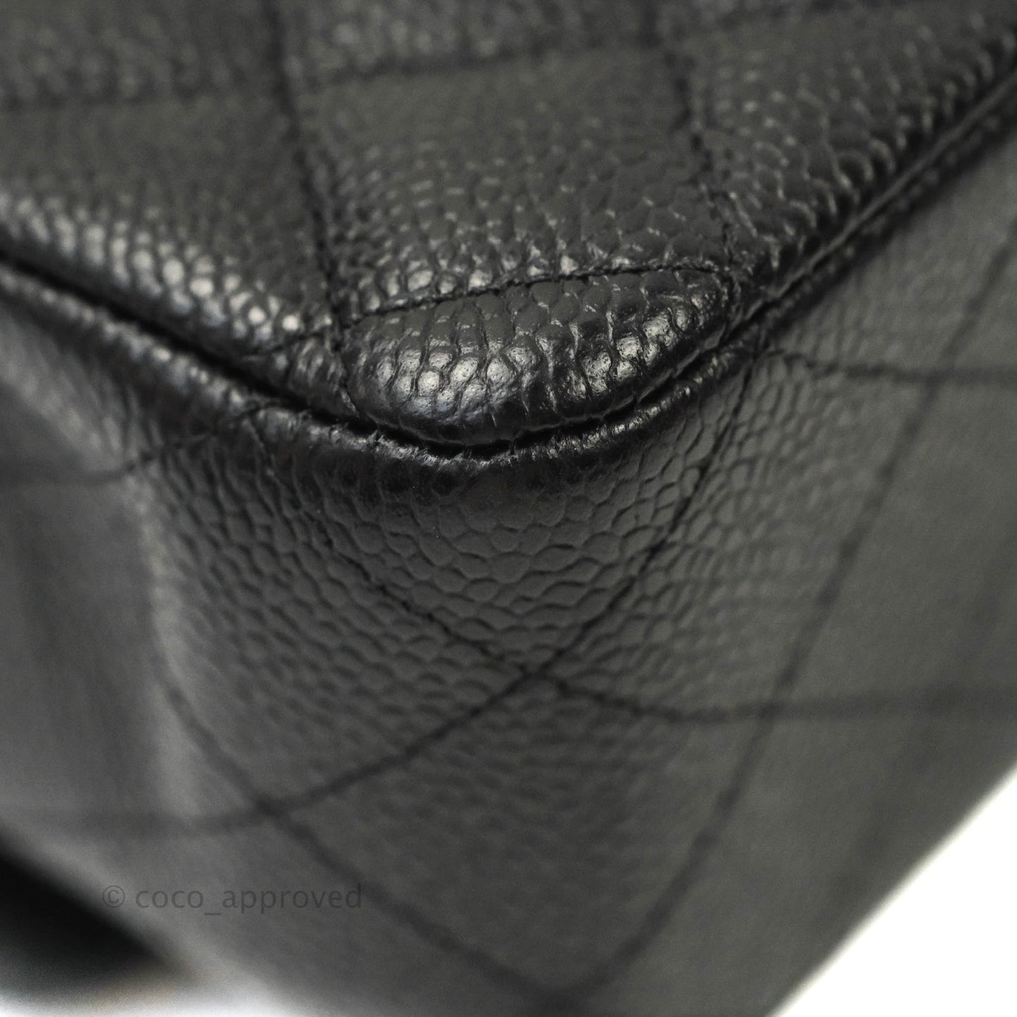 Chanel Quilted M/L Medium Double Flap Black Caviar Gold Hardware