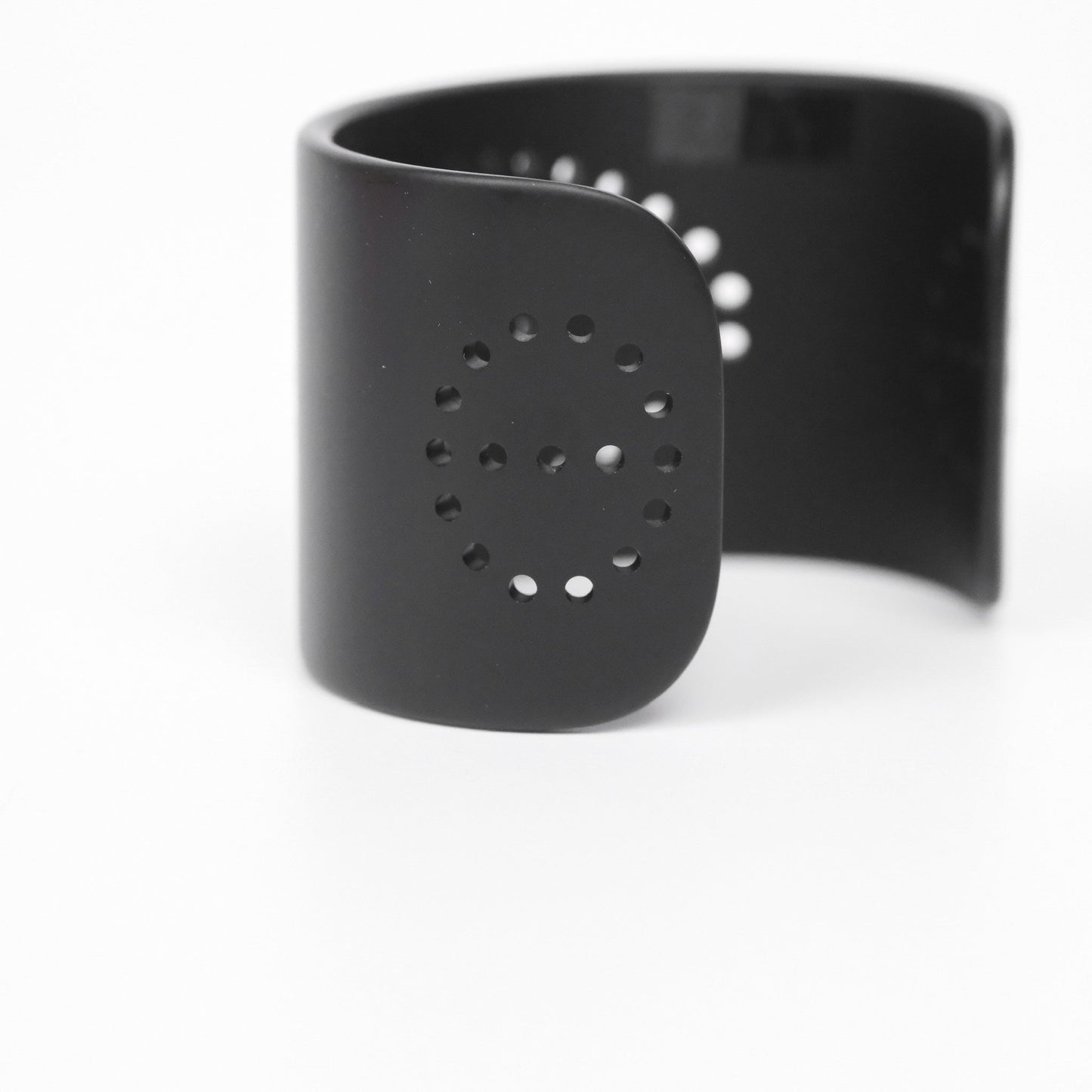 Hermès Evelyne Aluminium Sunset Cuff Bracelet Black Noir 89
