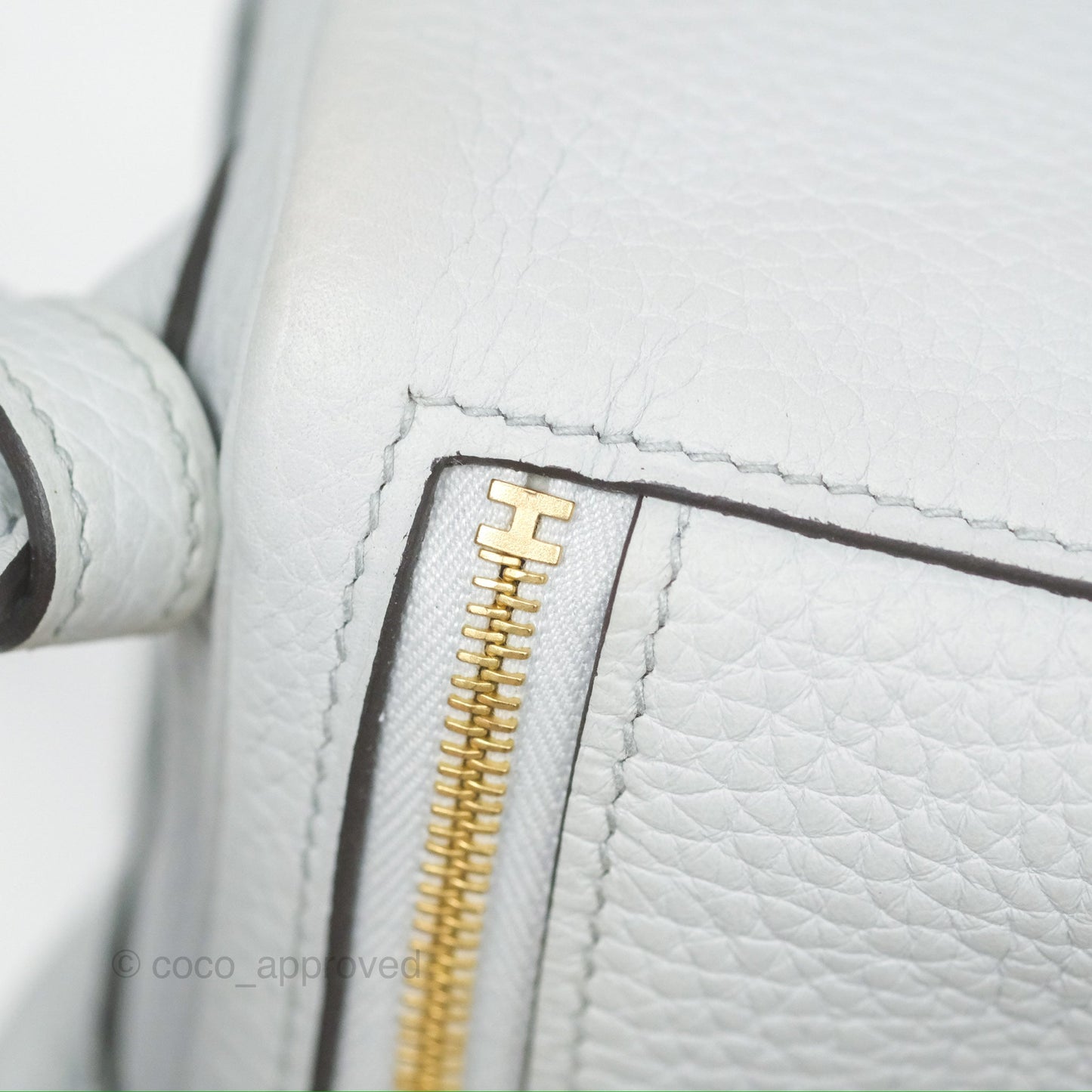 Hermès Mini Lindy 20 Bleu Pale Clemence Gold Hardware
