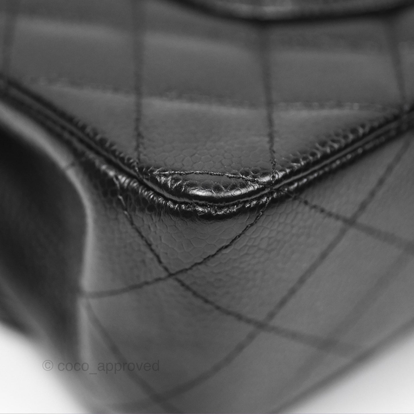 Chanel Classic M/L Medium Flap Quilted Black Caviar Gold Hardware