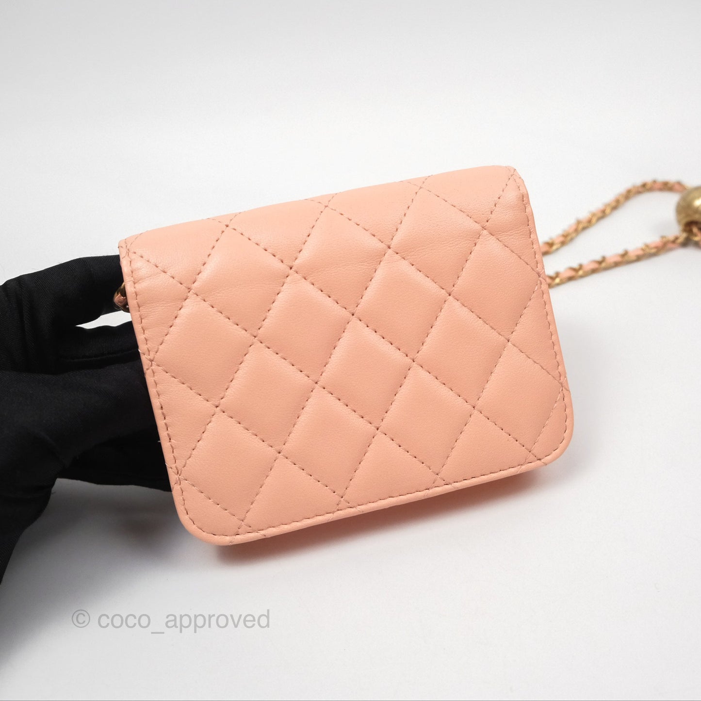 Chanel Pearl Crush Card Holder Pink Beige Lambskin Aged Gold Hardware