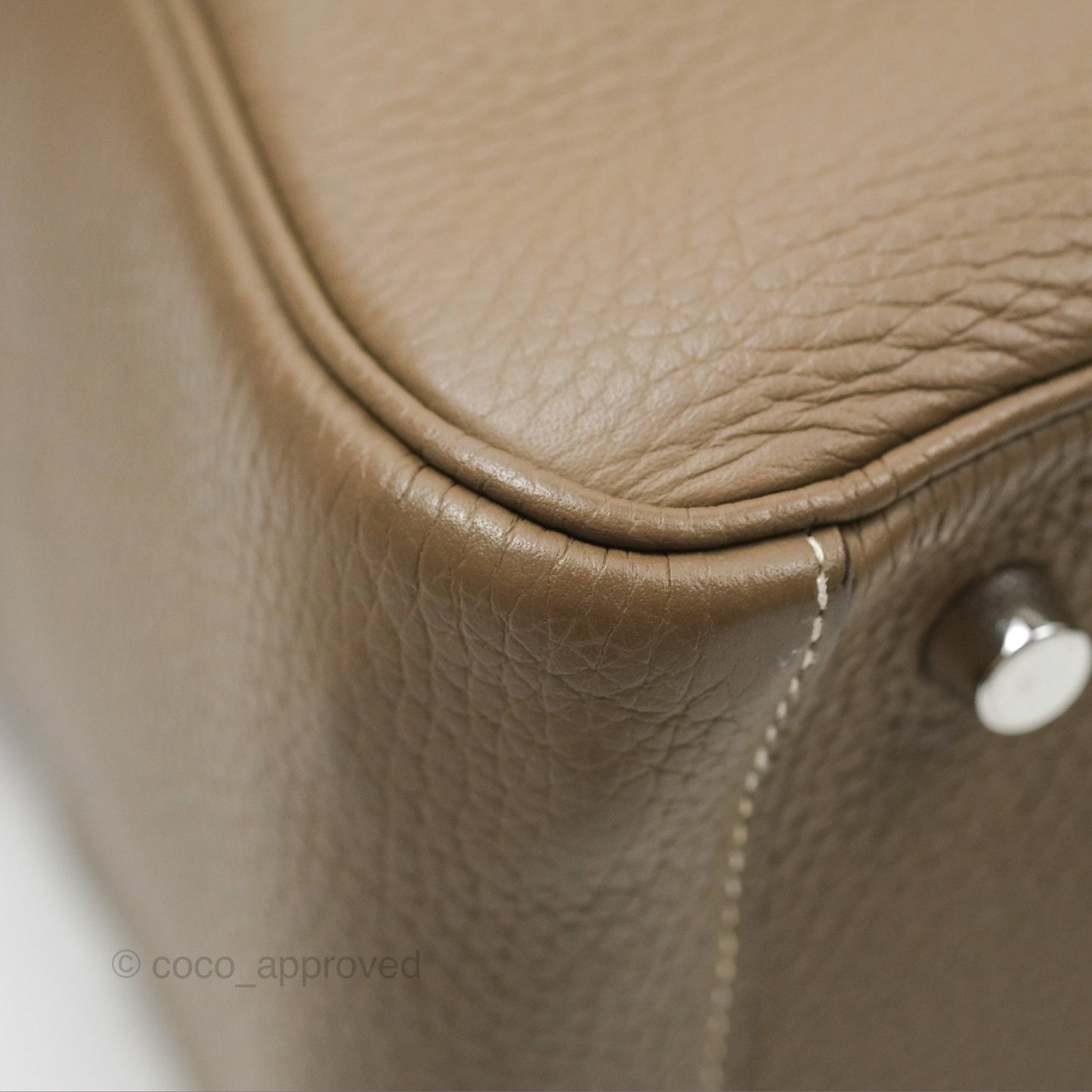 Hermès Lindy 26 Etoupe Clemence Palladium Hardware