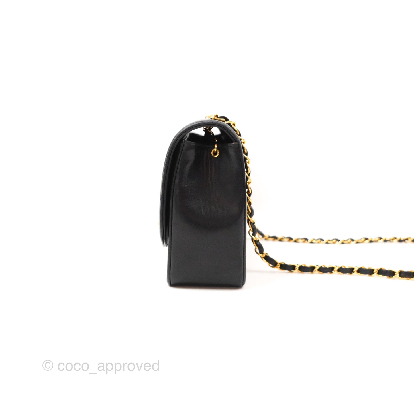 Chanel Vintage Medium Classic Diana Flap Bag Black Quilted Lambskin