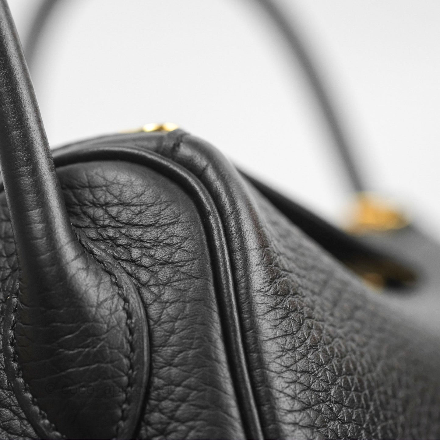 Hermès Lindy 26 Black Clemence Gold Hardware