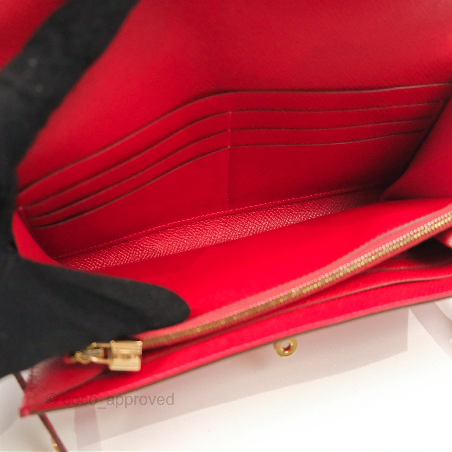 Hermès Kelly Wallet Rouge Casaque Epsom Gold Hardware