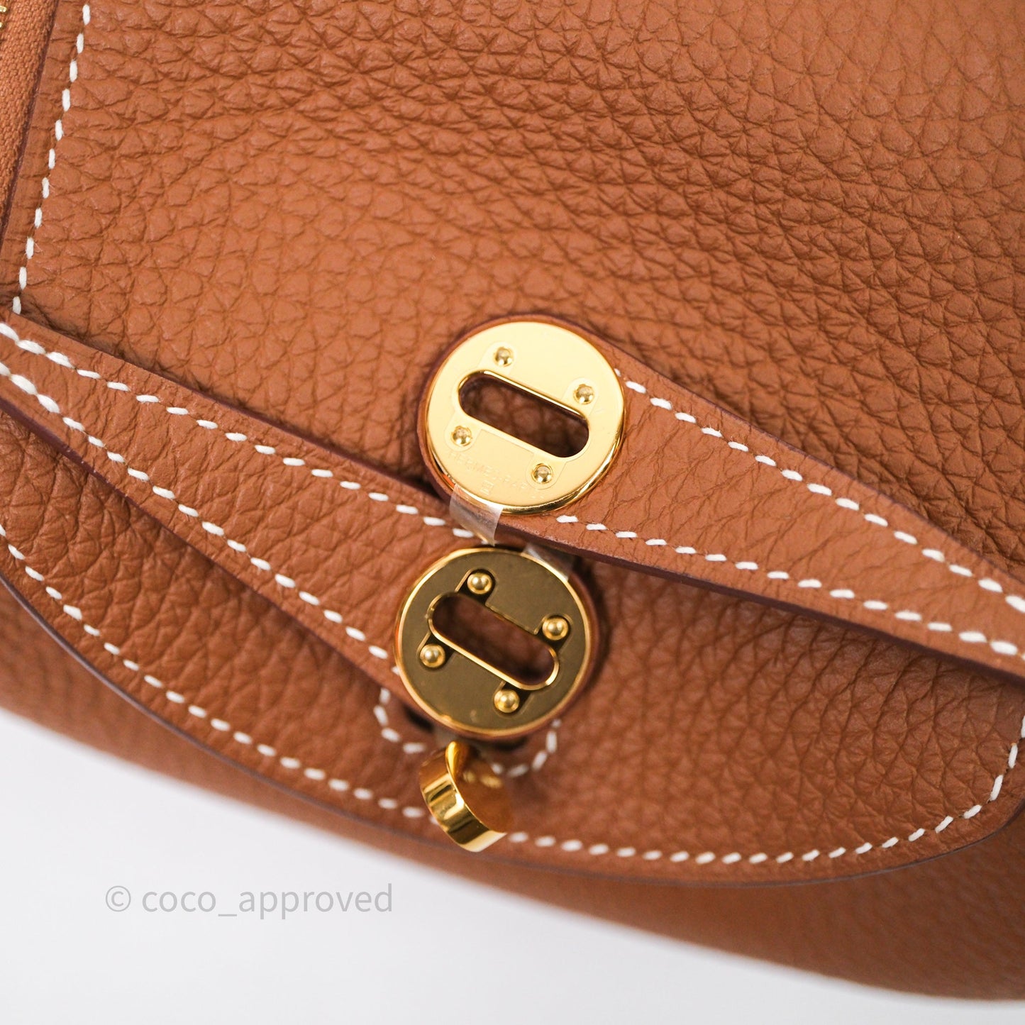 Hermès Mini Lindy 20 Gold Clemence Gold Hardware