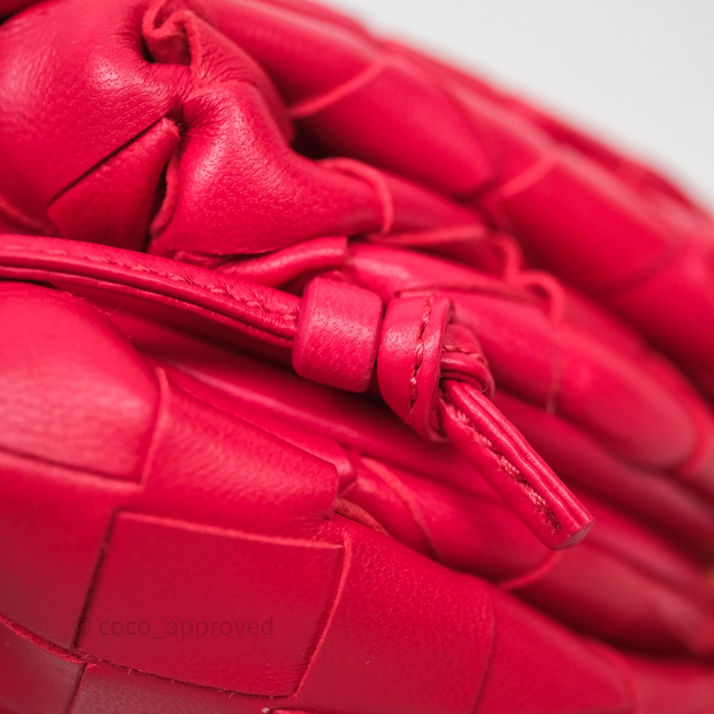 Bottega Veneta Mini Pouch Red Intrecciato Lambskin