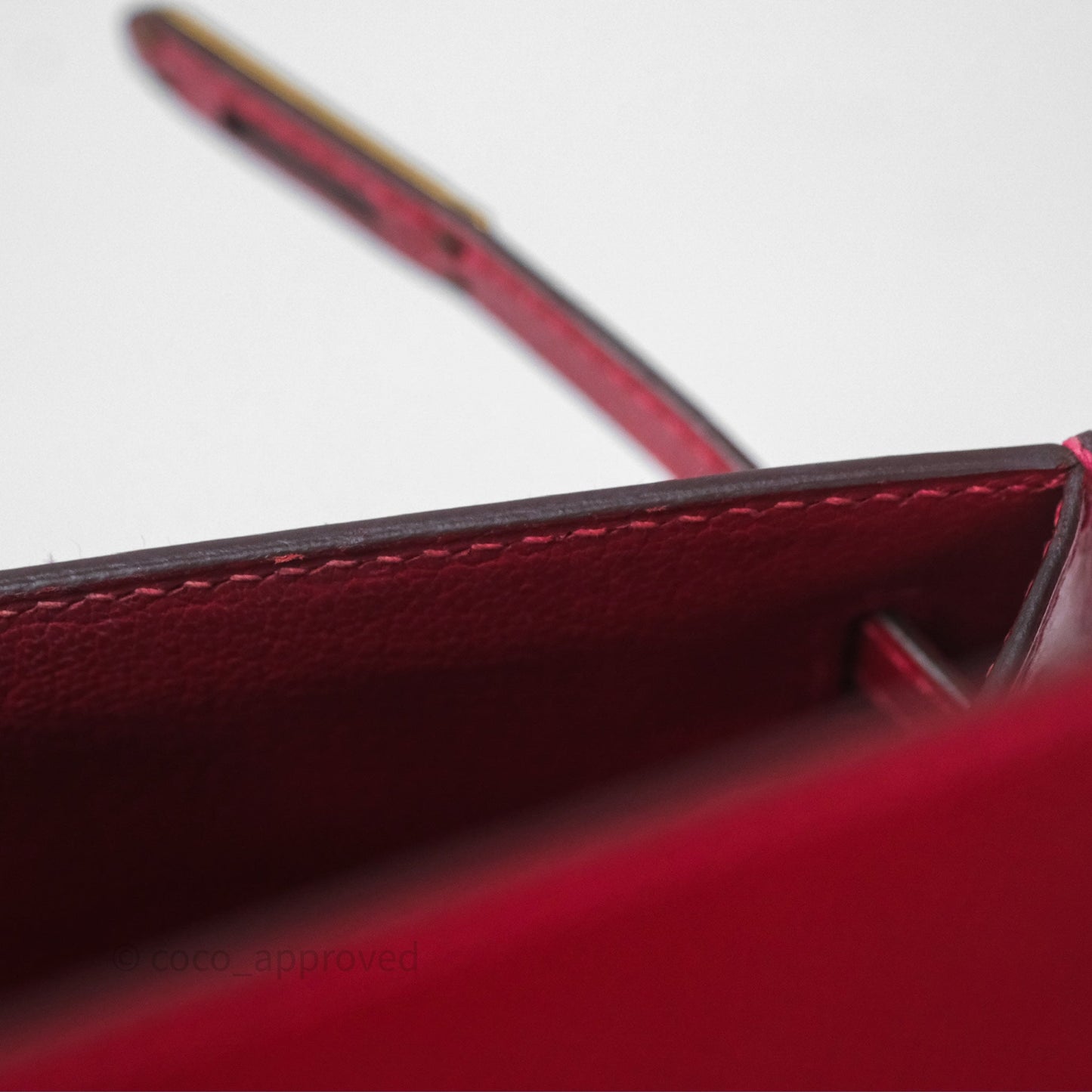 Hermès Sellier Kelly 25 Rouge Casaque Q5 Epsom Gold Hardware