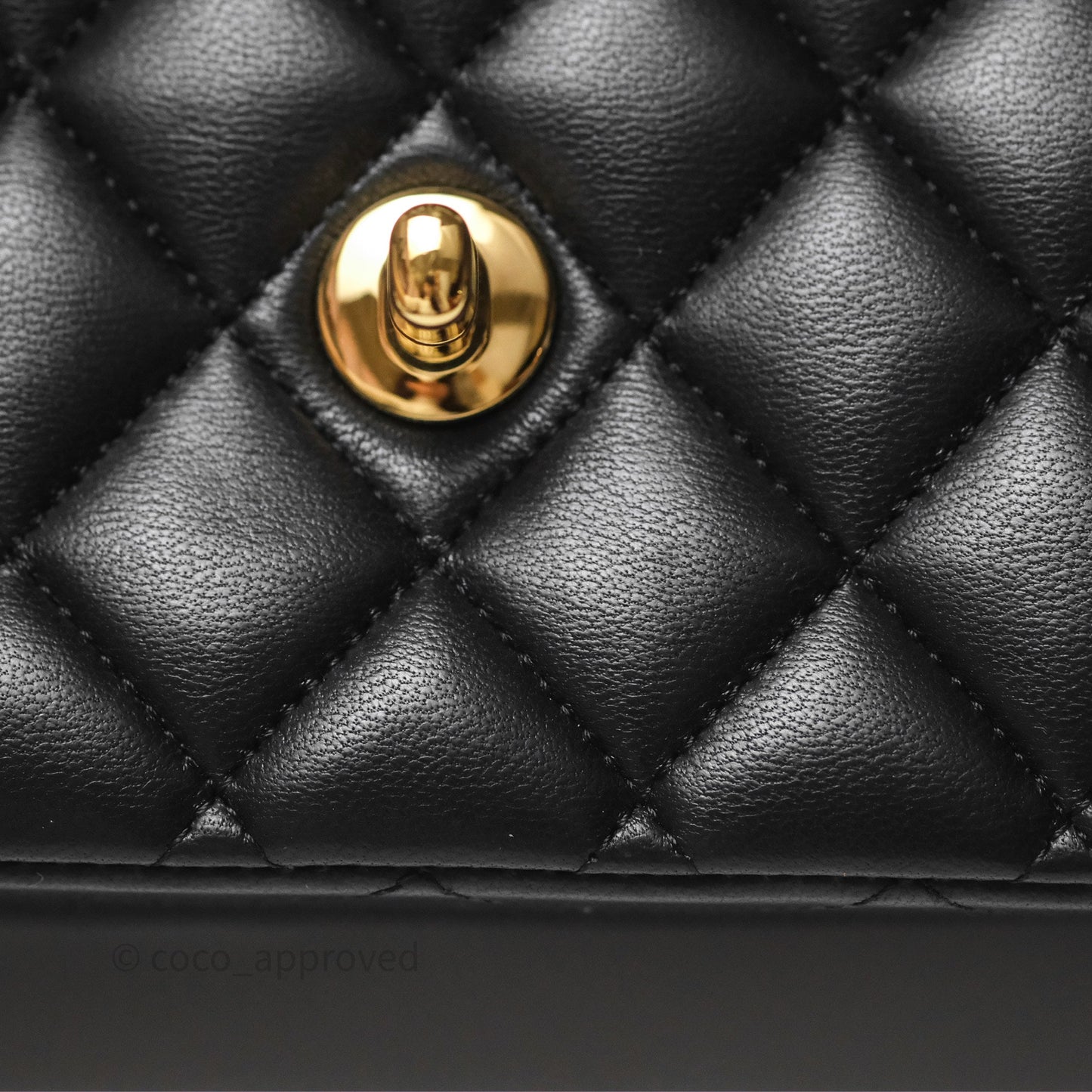 Chanel Classic M/L Medium Flap Quilted Black Lambskin Gold Hardware