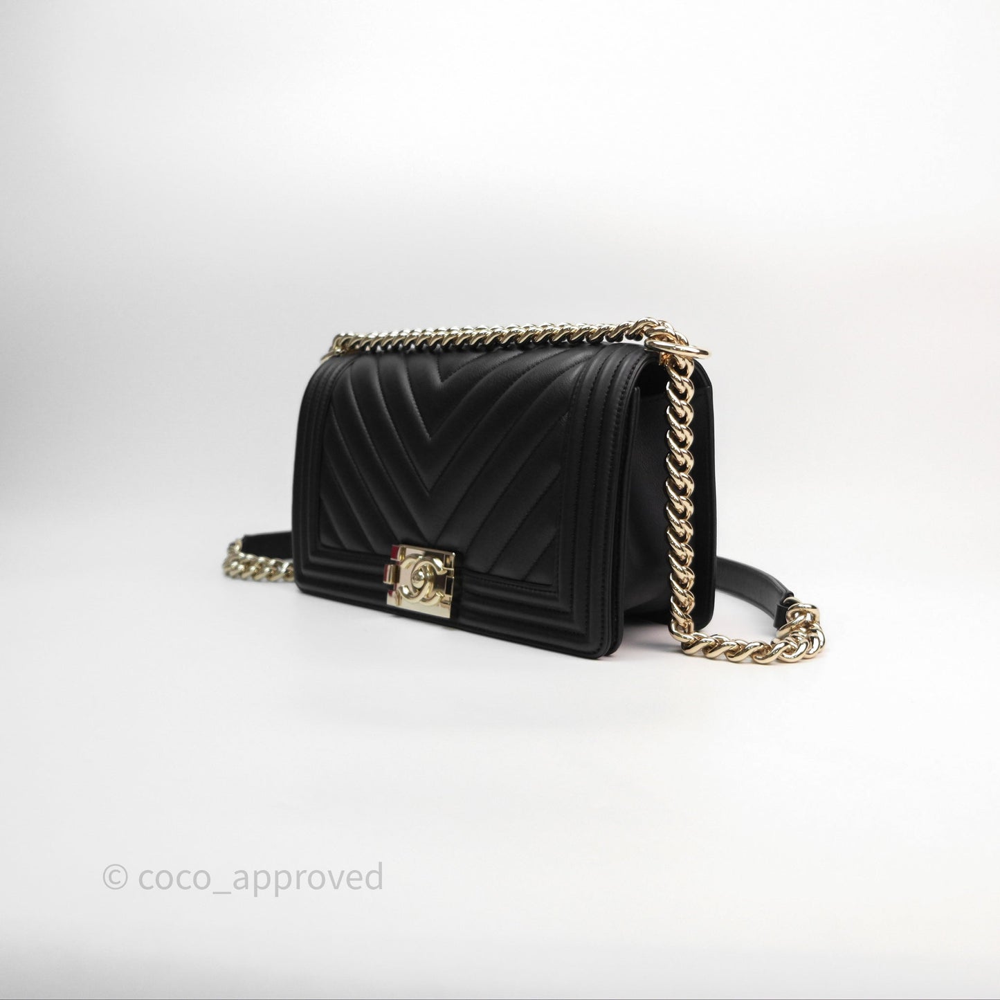 Chanel Medium Boy Chevron Black Calfskin Gold Hardware