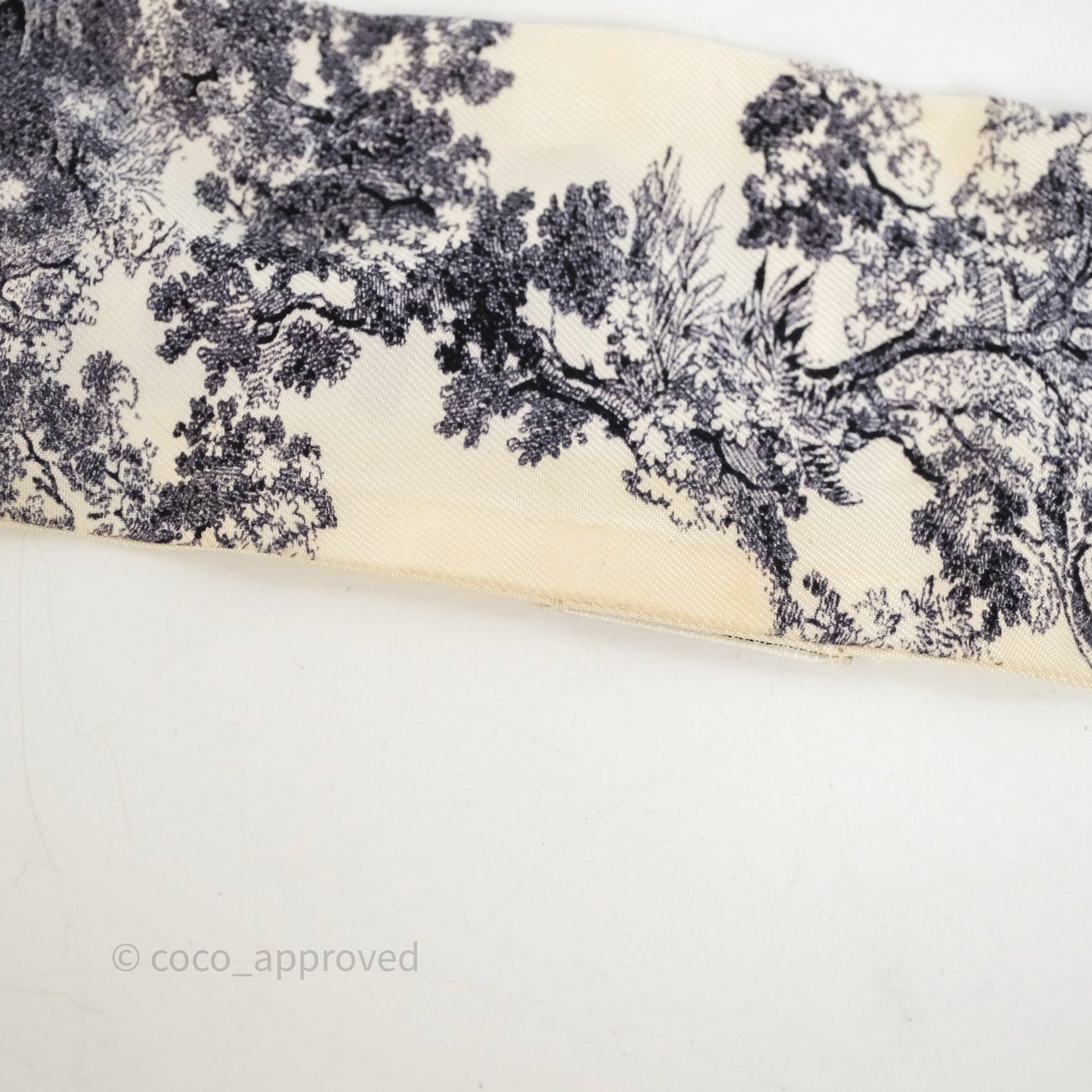 Christian Dior Toile De Jouy Mitzah Silk Twilly Ivory
