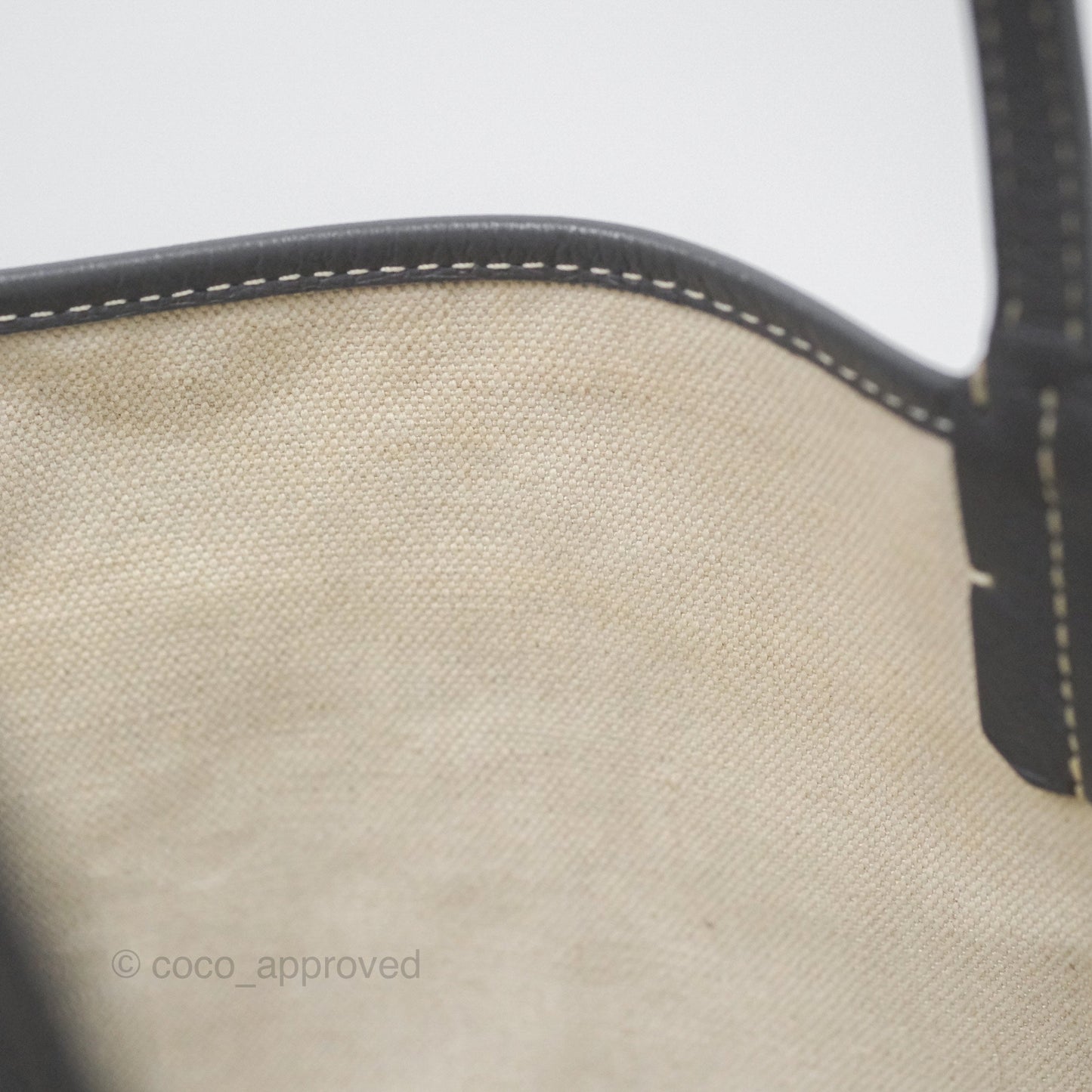 Goyard St Louis Tote PM ⁣⁣⁣⁣⁣⁣⁣⁣⁣⁣⁣⁣⁣⁣⁣⁣⁣⁣⁣⁣Grey Canvas