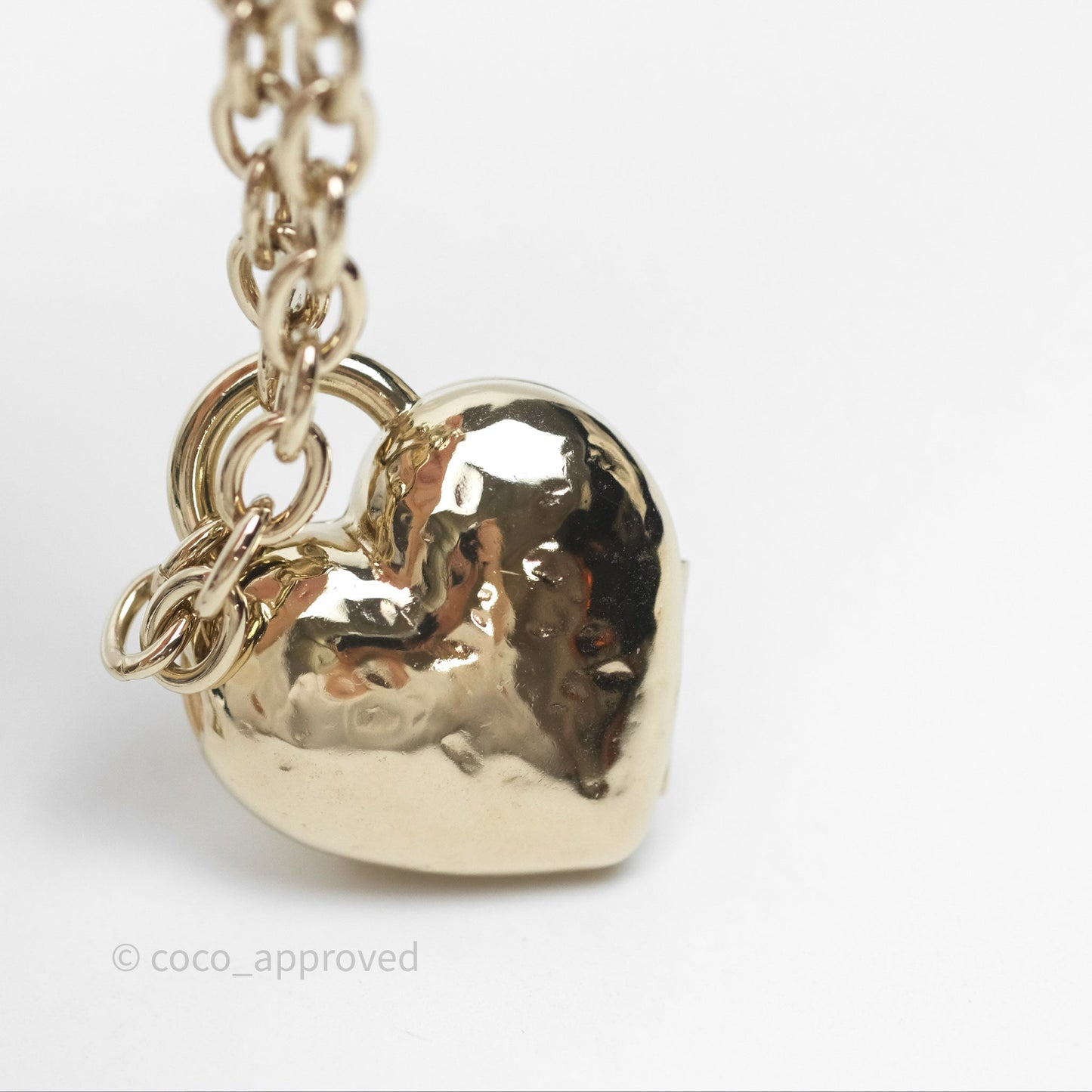 Chanel Heart CC Necklace Gold Tone 22B