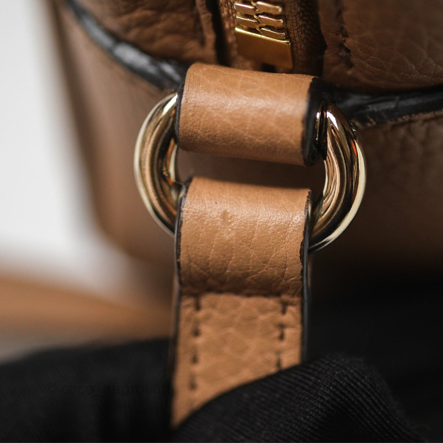Gucci Small Soho Disco Bag Calfskin Beige