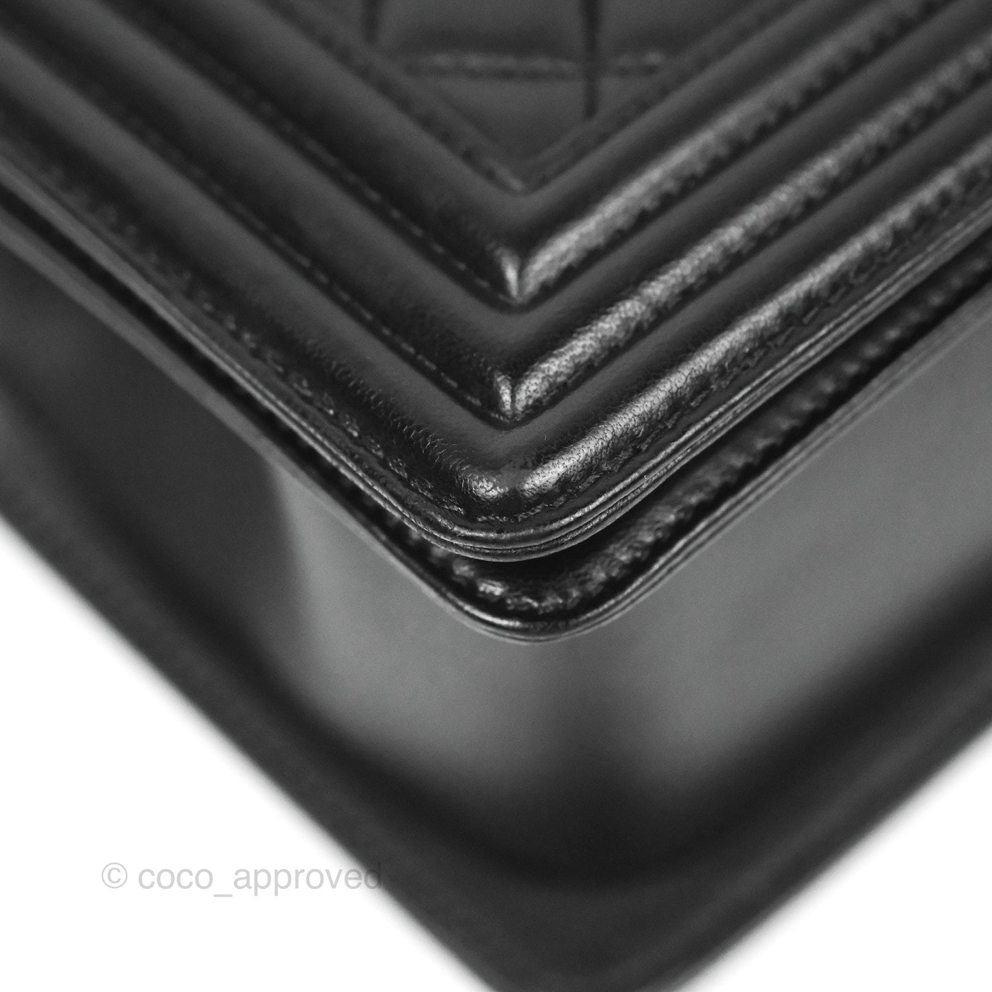 Chanel Quilted Medium Boy Black Lambskin Aged Gold Hardware