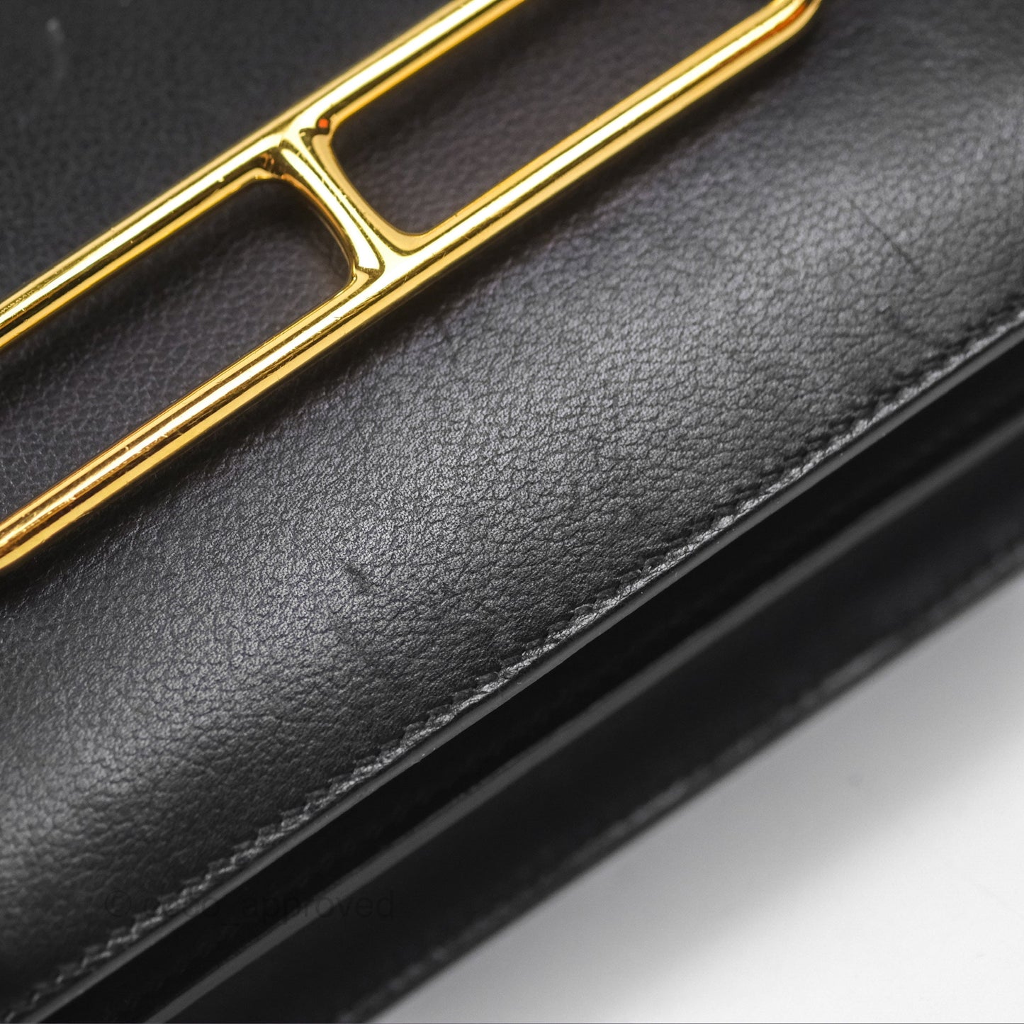 Hermès Roulis Mini 18 Noir 89 Veau Evergrain Gold Hardware
