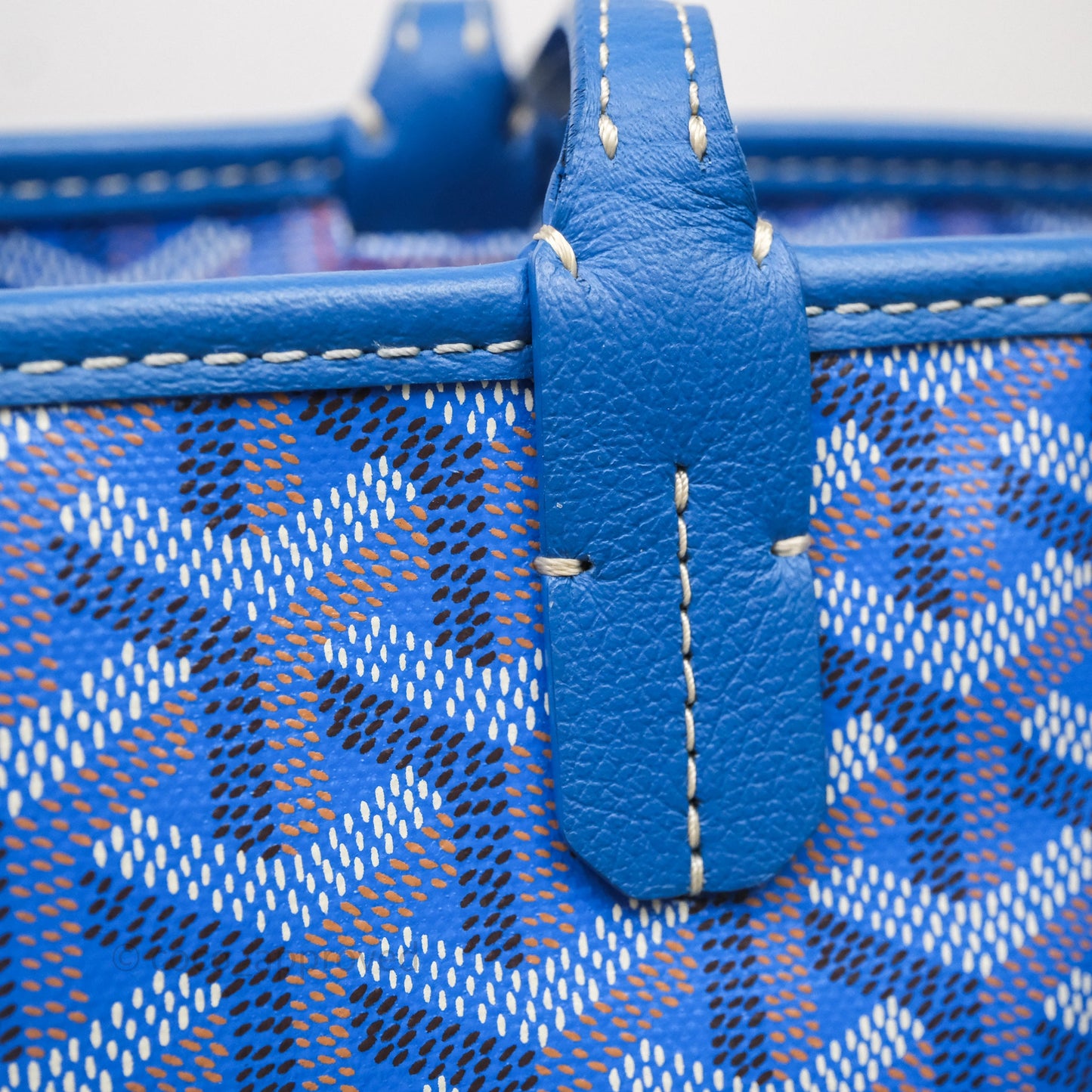 Goyard St Artois Tote MM ⁣⁣⁣⁣⁣⁣⁣⁣⁣⁣⁣⁣⁣⁣⁣⁣⁣⁣⁣⁣Blue Canvas