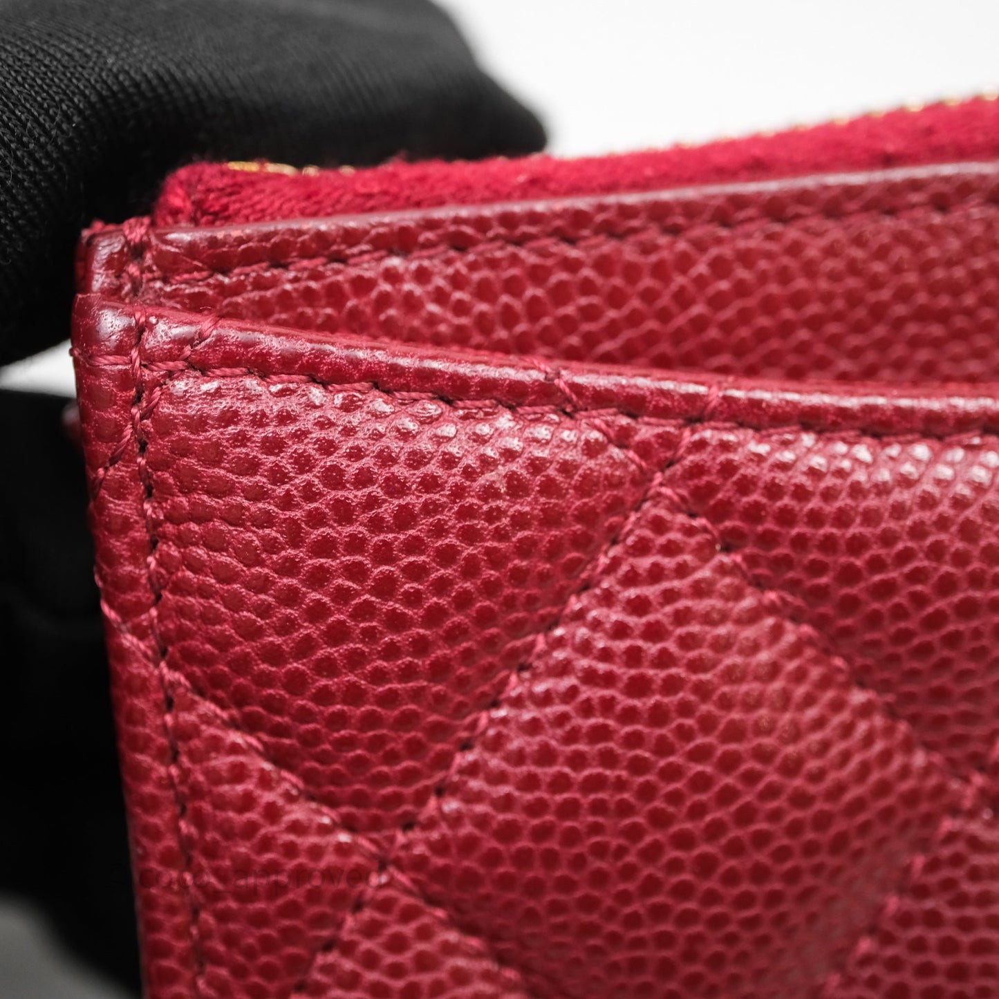 Chanel Classic Caviar Zipped Card Holder Burgundy Gold Hardware