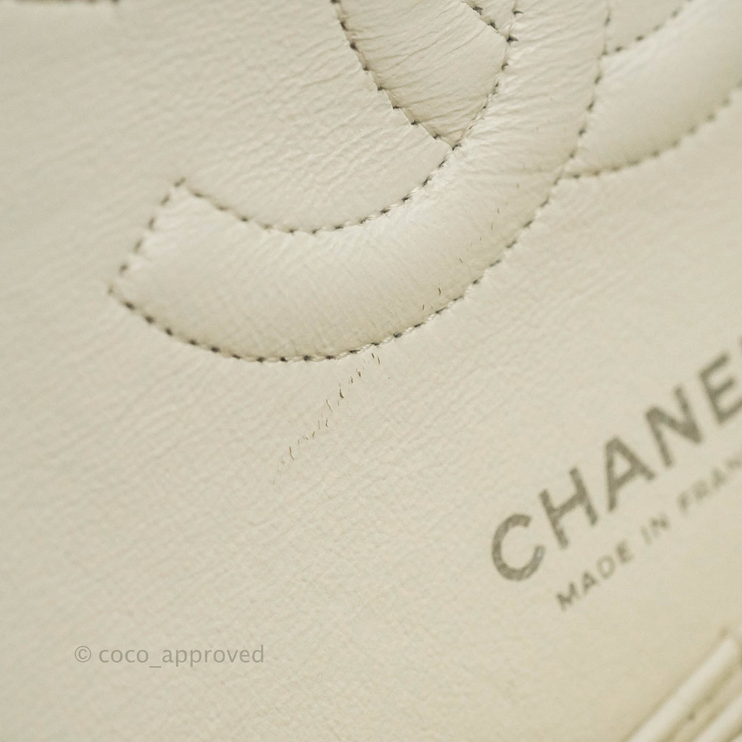 Chanel Quilted M/L Medium Double Flap White Caviar Silver Hardware