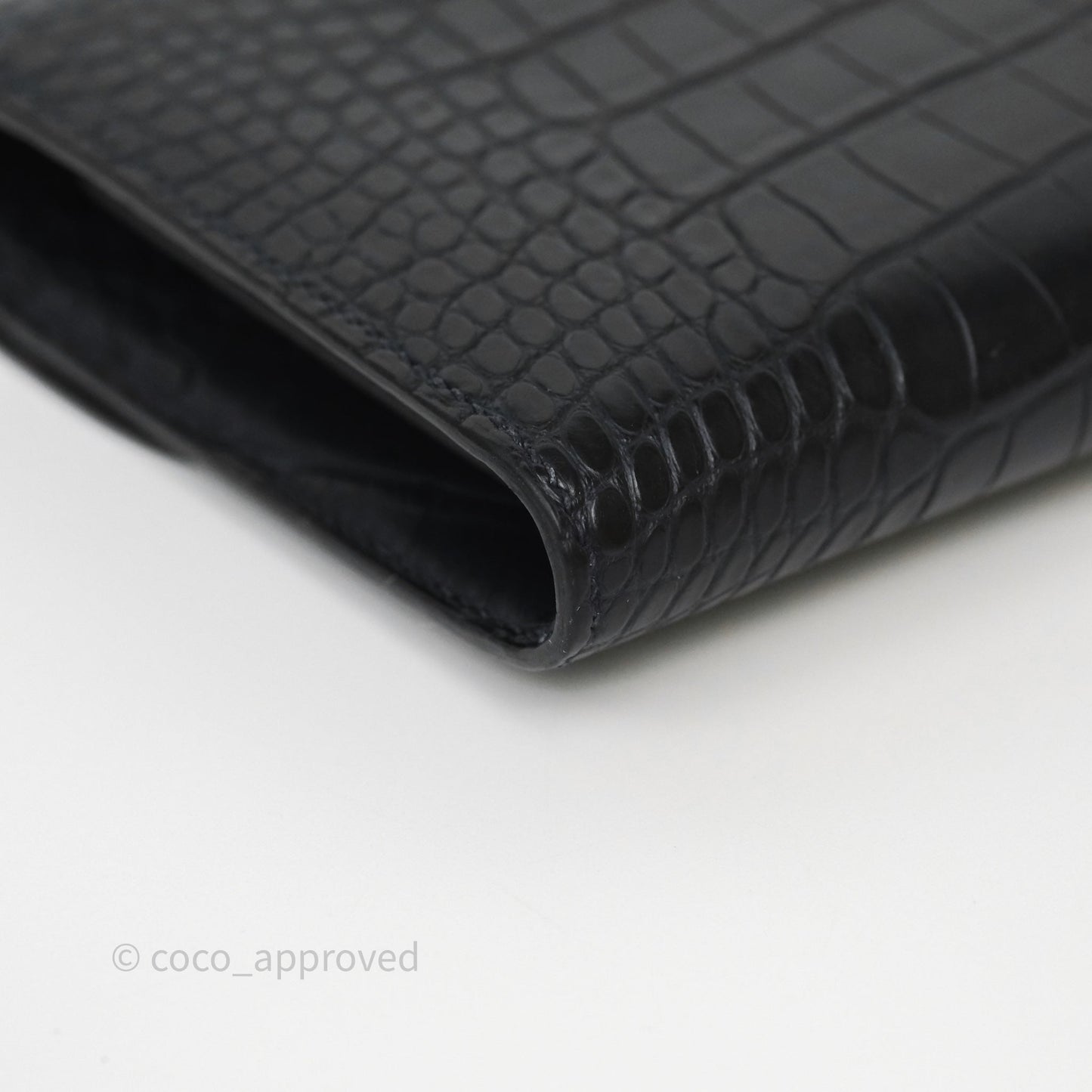 Hermes Constance Wallet Bleu Nuit 2Z Matte Alligator Ombre Lizard Buckle