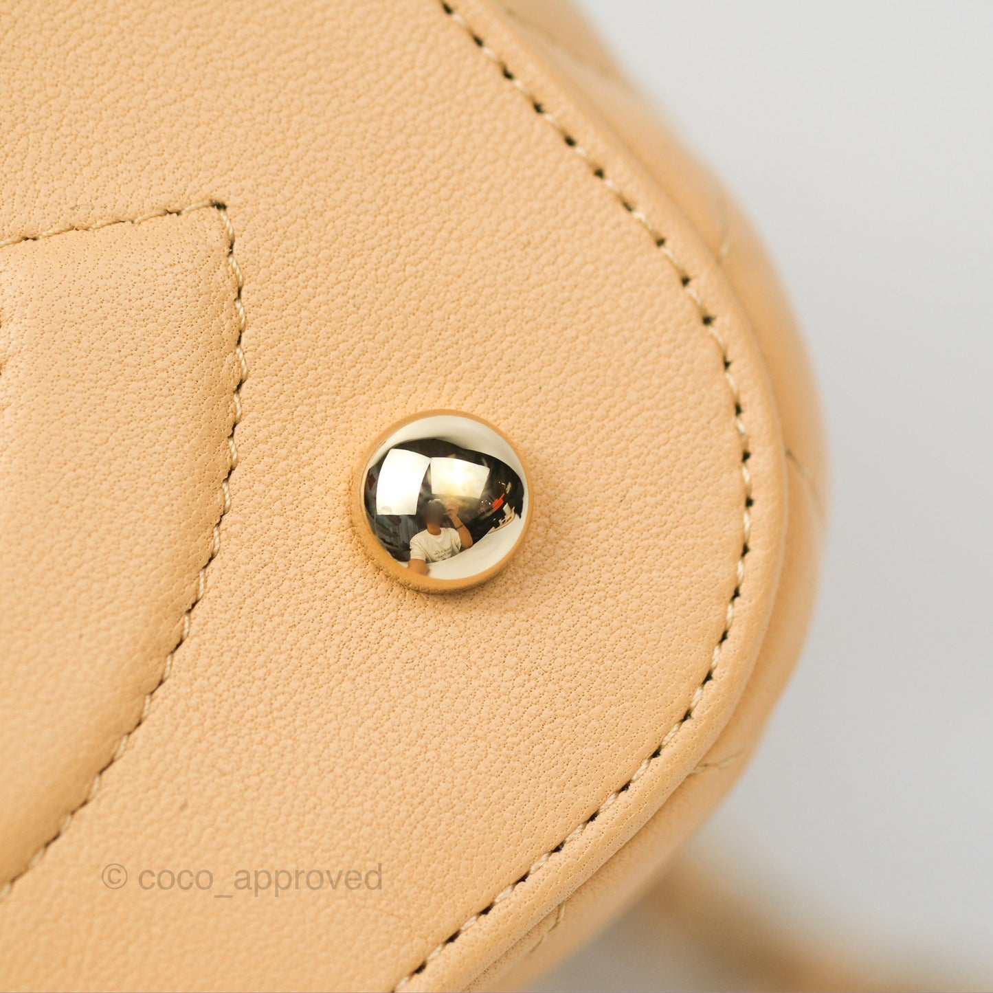 Chanel Small Quilted Top Handle Vanity Case Beige Lambskin Gold Hardware