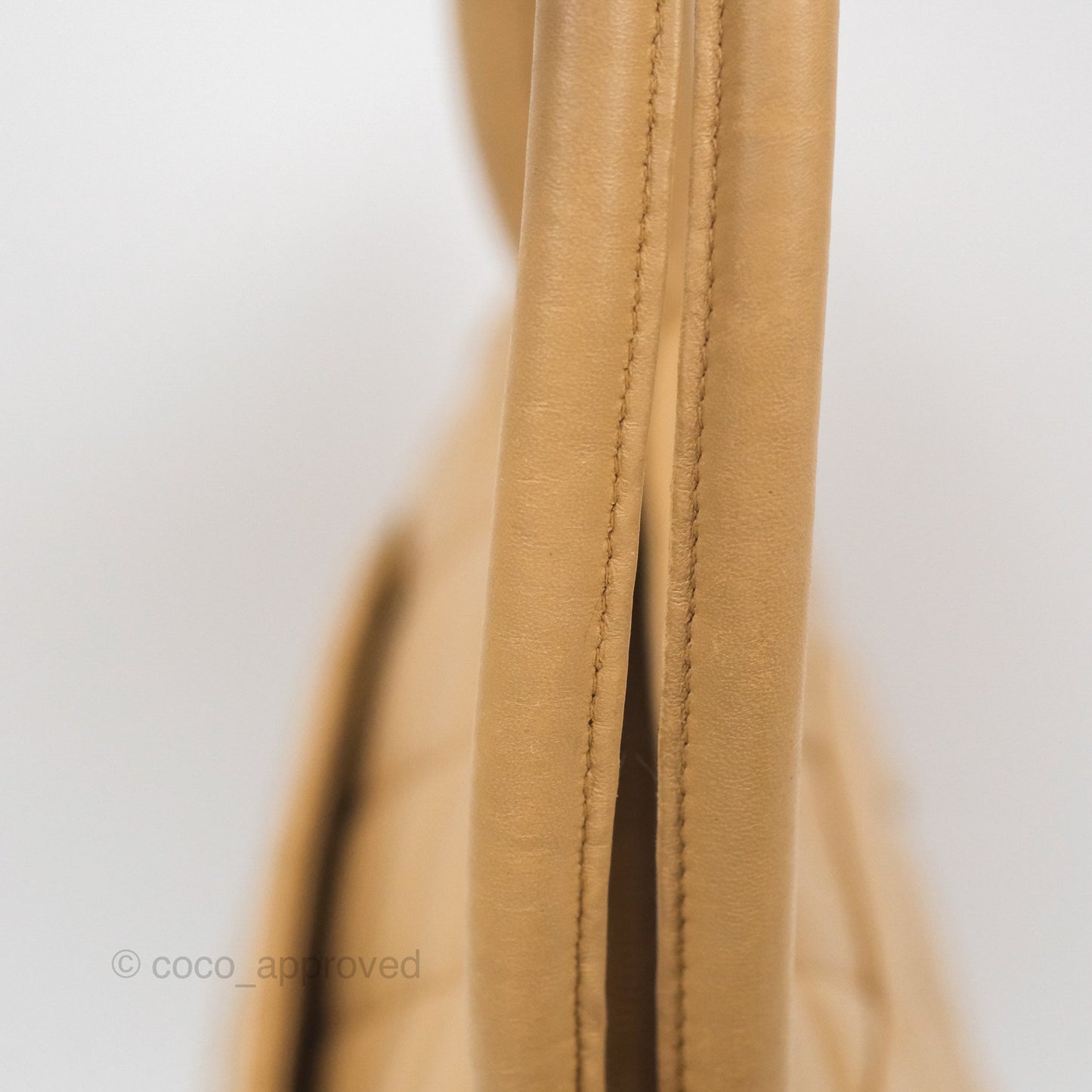 Chanel Vintage Medallion CC Beige Lambskin Tote Bag Gold Hardware