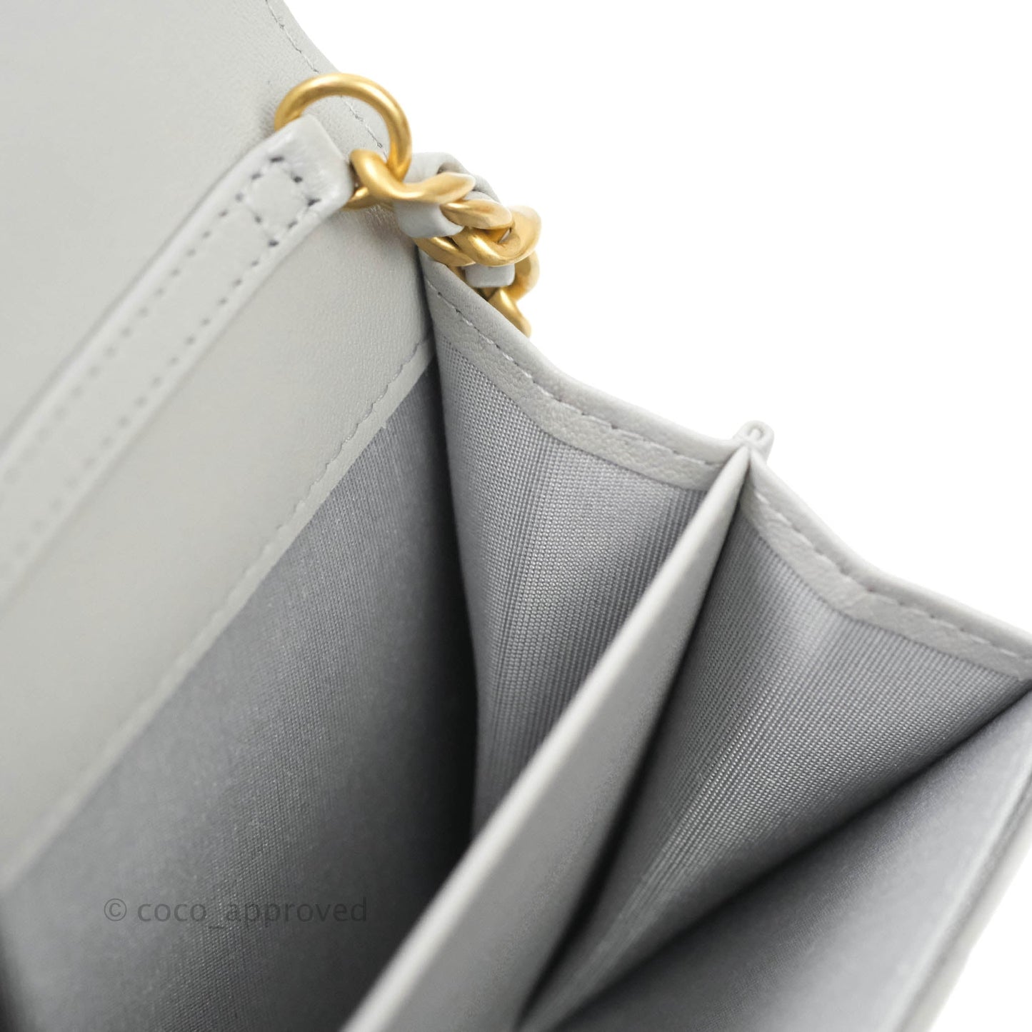 Chanel 19 Card Holder With Chain Grey Mixed Hardware