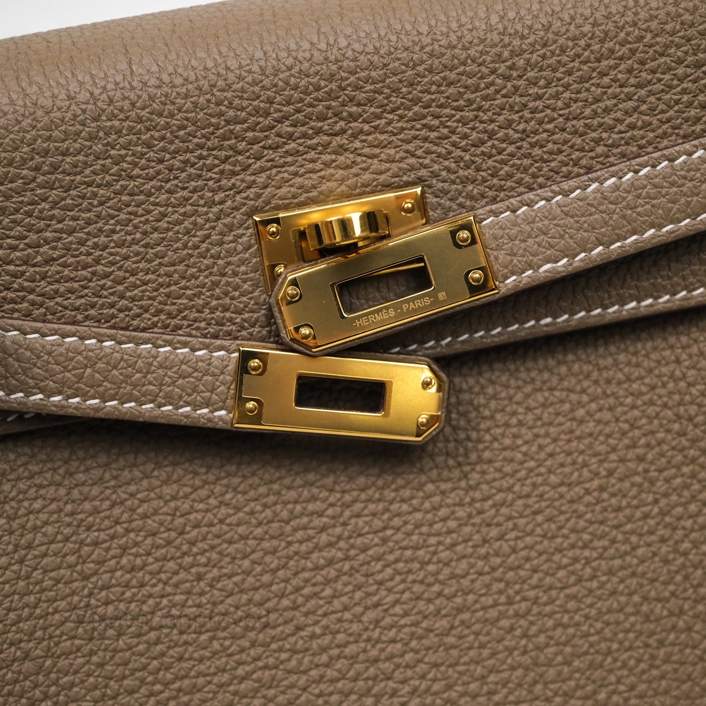 Hermes Kelly 25 Etoupe 18 Togo Gold Hardware