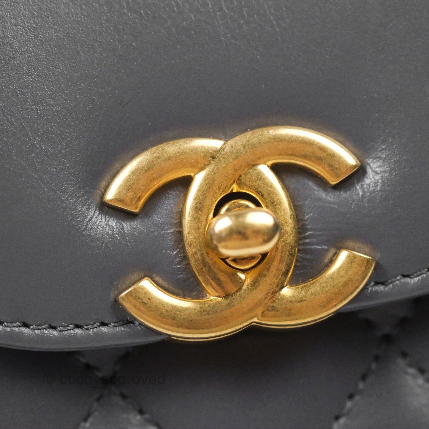 Chanel Kelly Bag Quilted Grey Shiny Calfskin Aged Gold Hardware